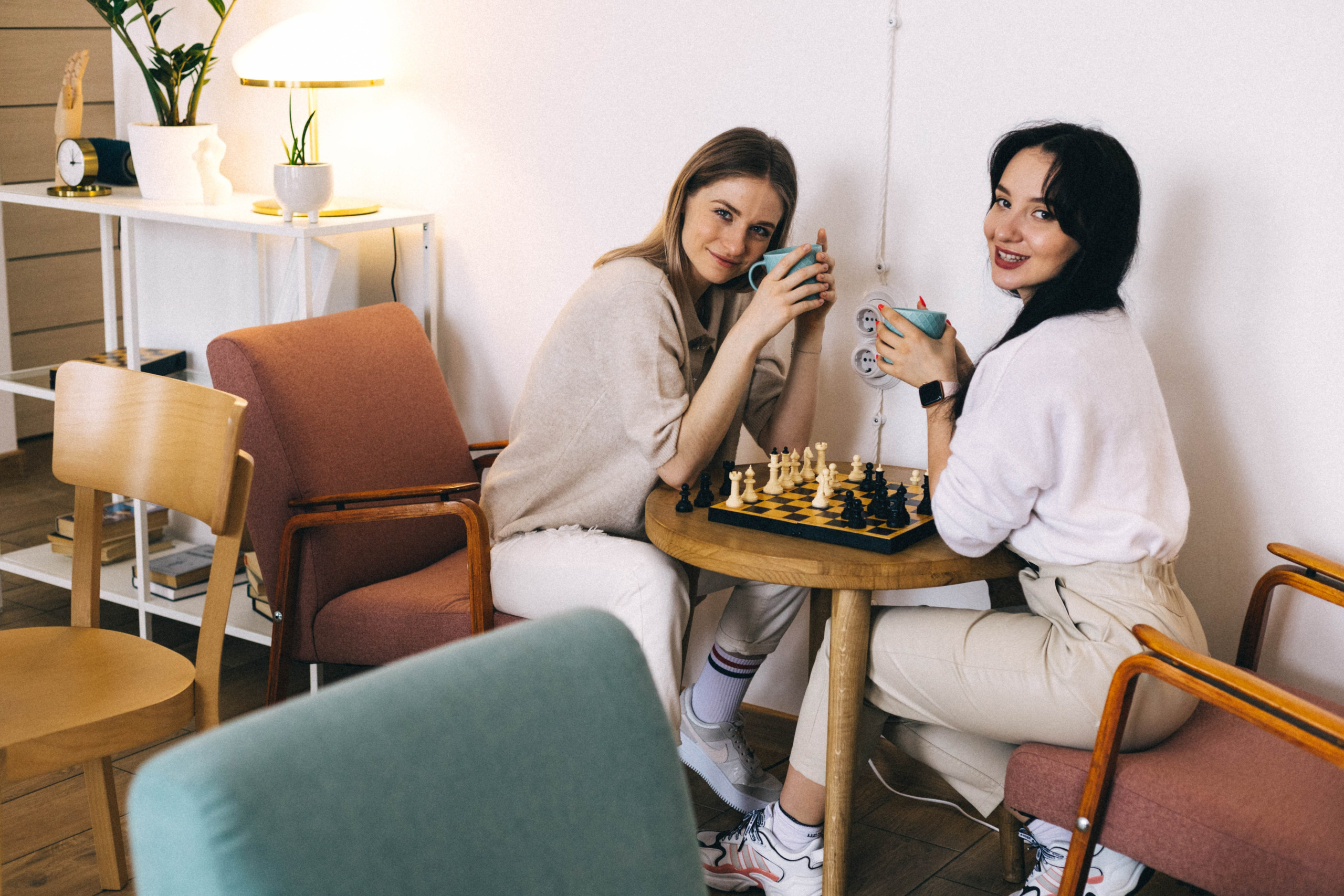 Две подруги. Фотограф в Минске Ира Сюбарева