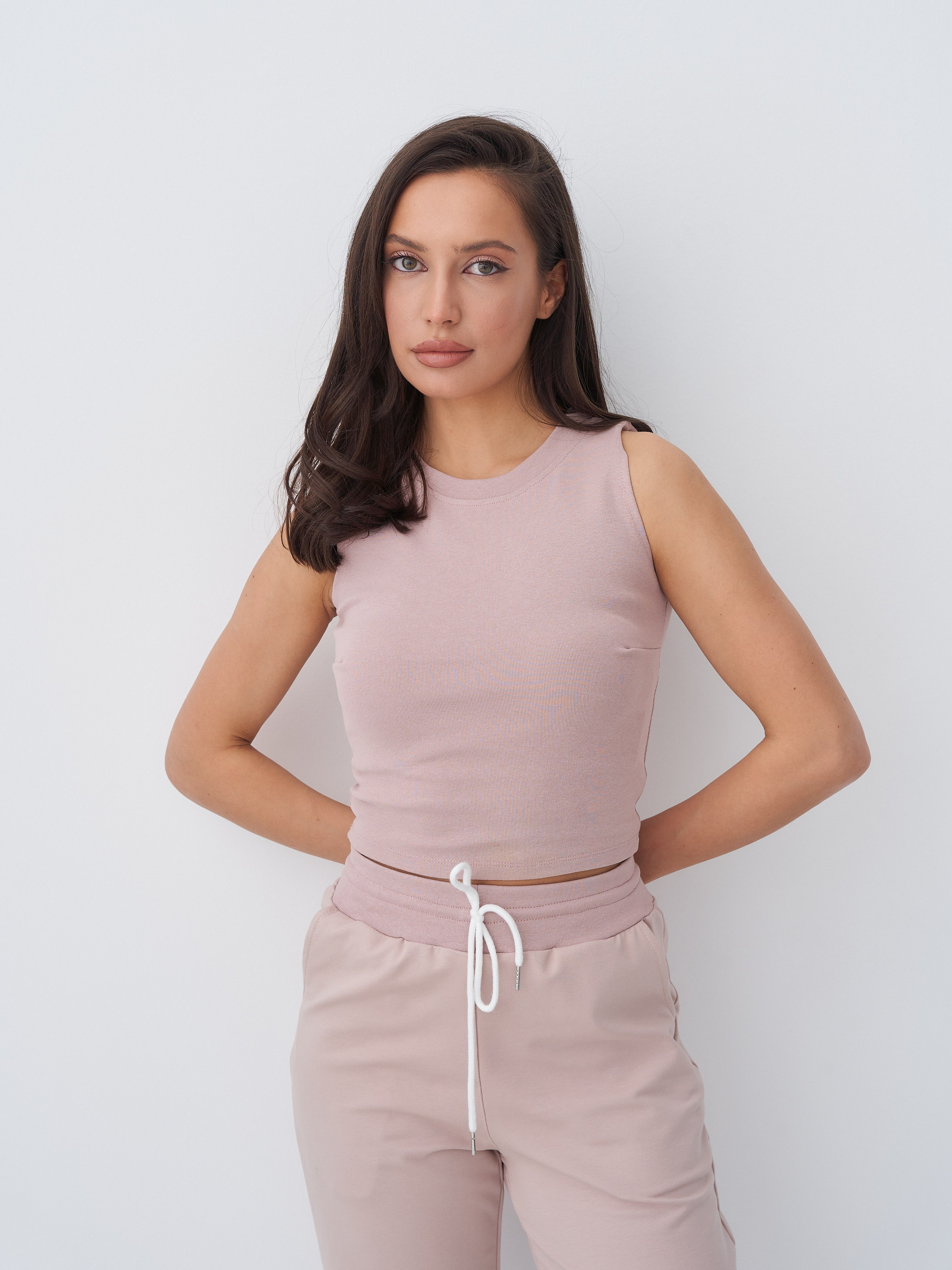 Настя Д. Контент для маркетплейсов и соцсетей. Фото и видео съемка