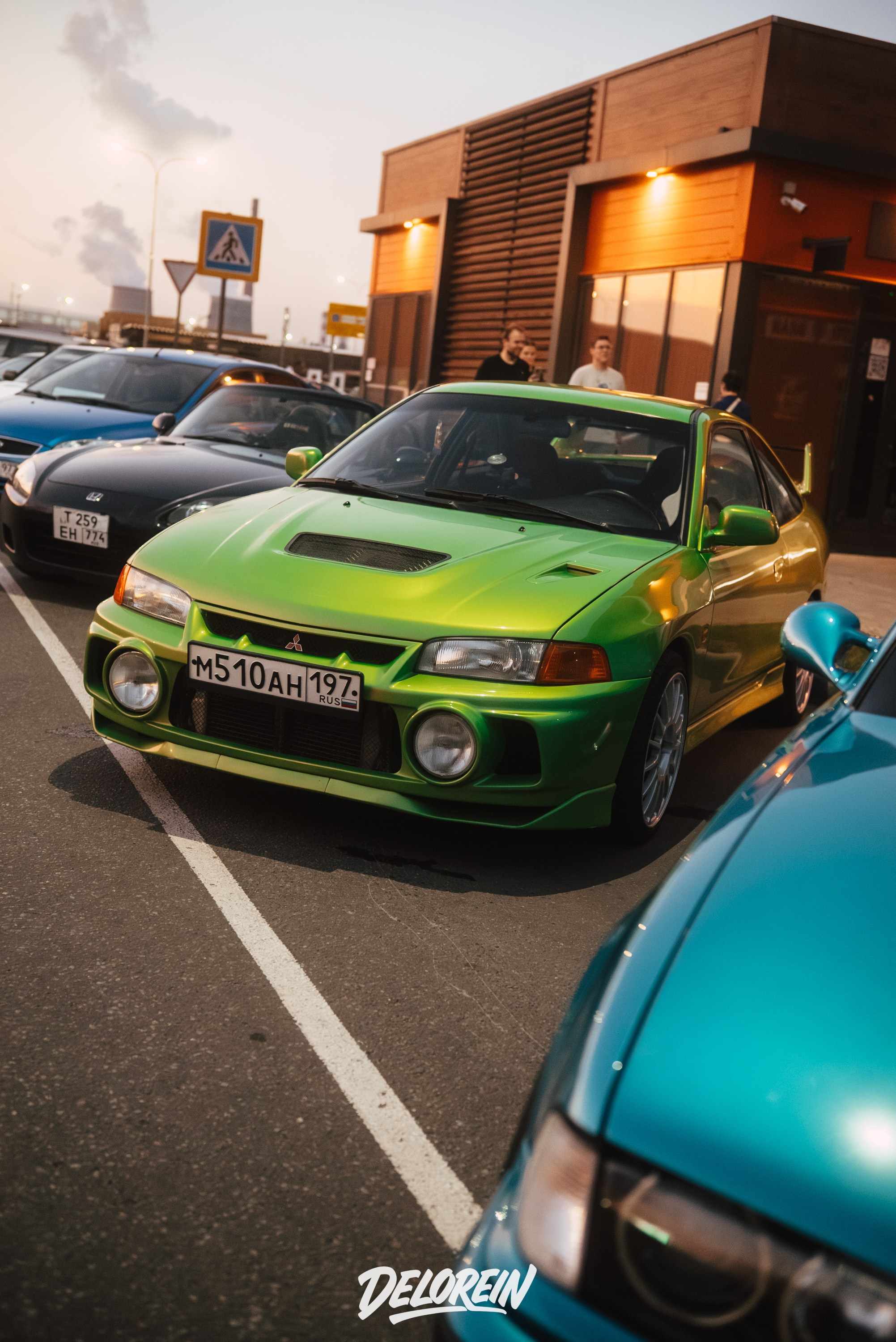 Downfly 30 июля 2025. DeLorein