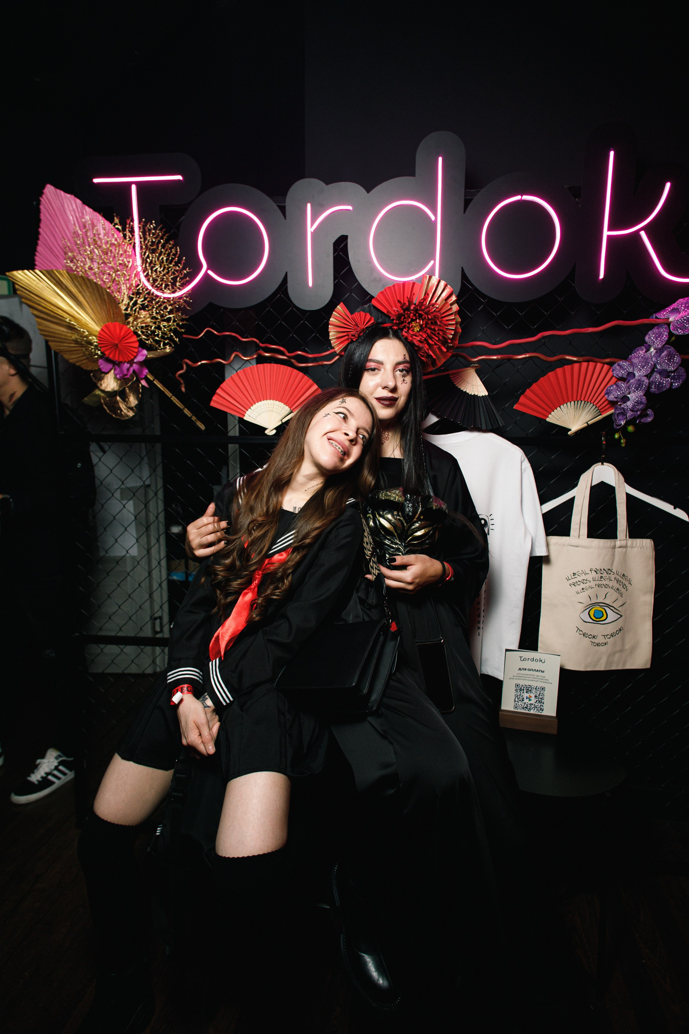 ILLEGAL FRIENDS | ASIA. СВОИ. ФОТООТЧЕТЫ-СОБЫТИЯ-МЕСТА