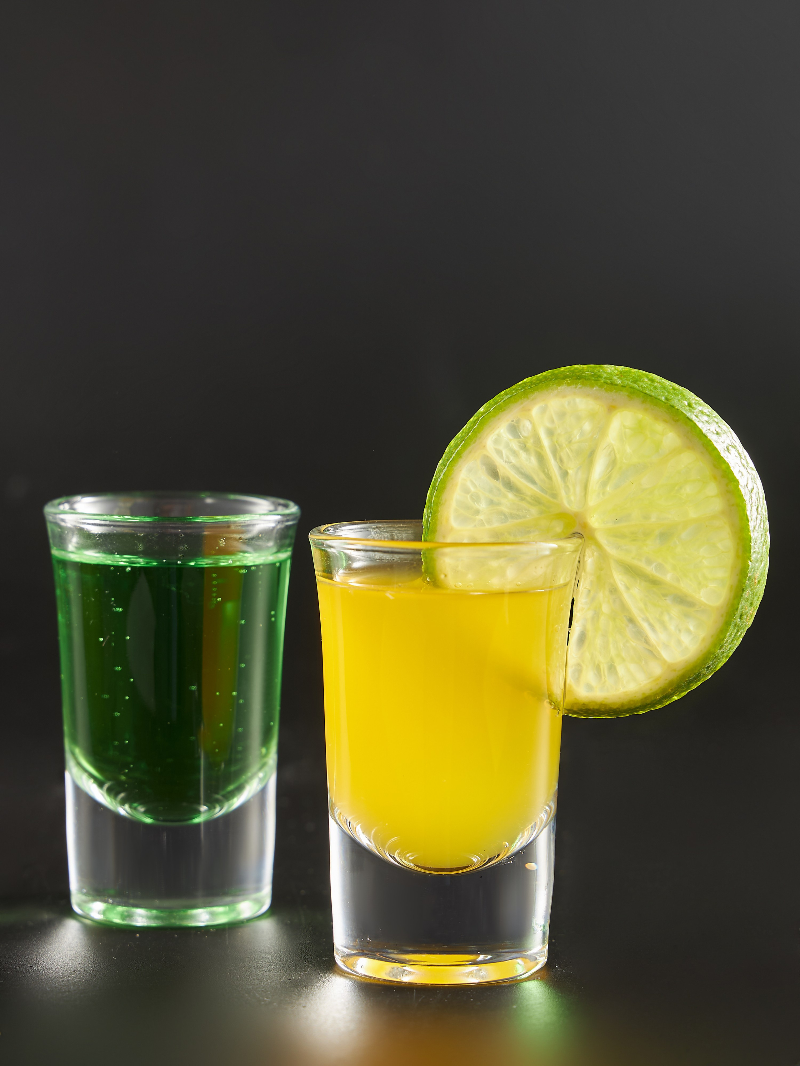 Фотосъемка посуды для маркетплейсов. Алексей Темнов — фотограф в Пятигорске