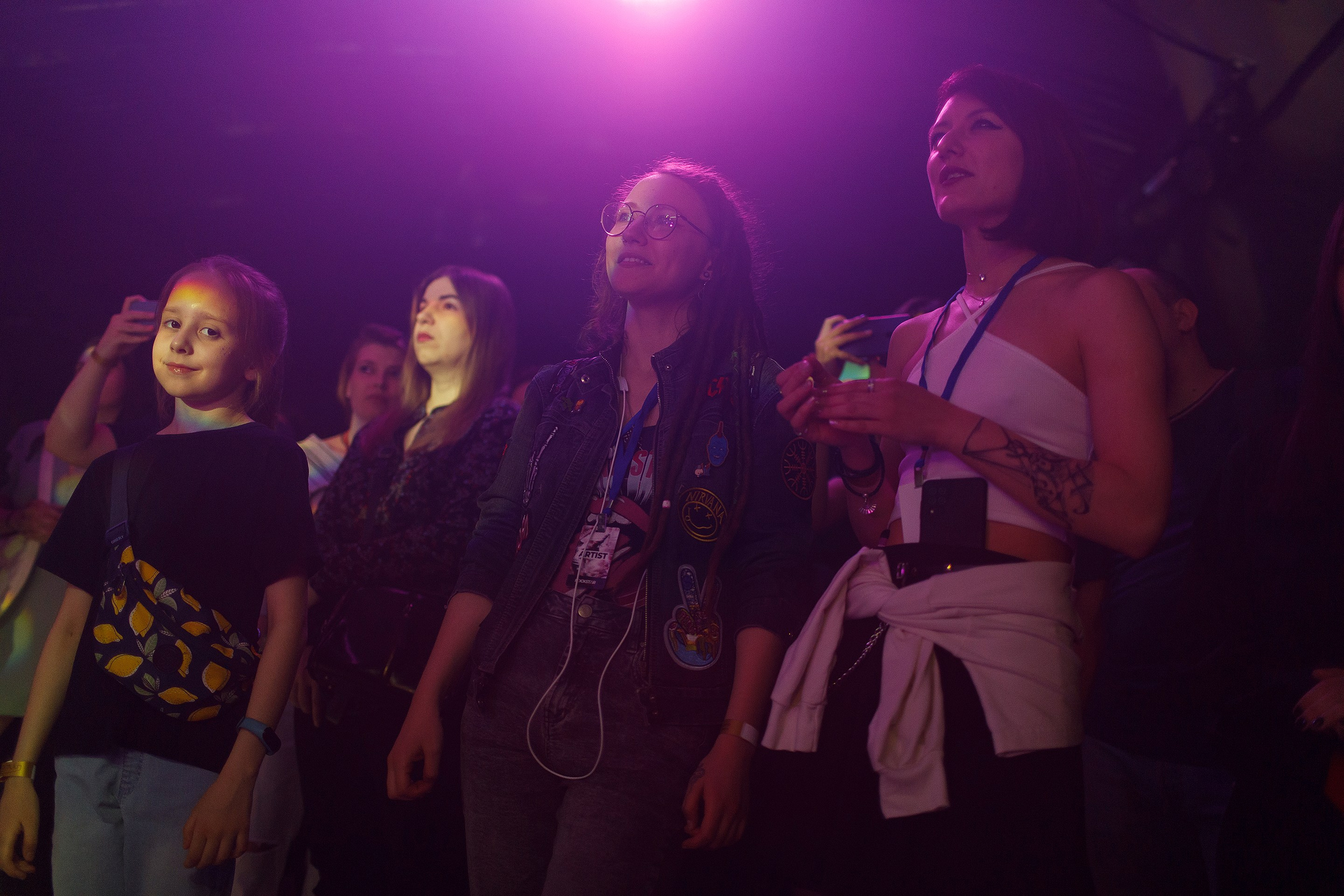 Репортажная фотосъемка концерта. Профессиональный фотограф в Новосибирске