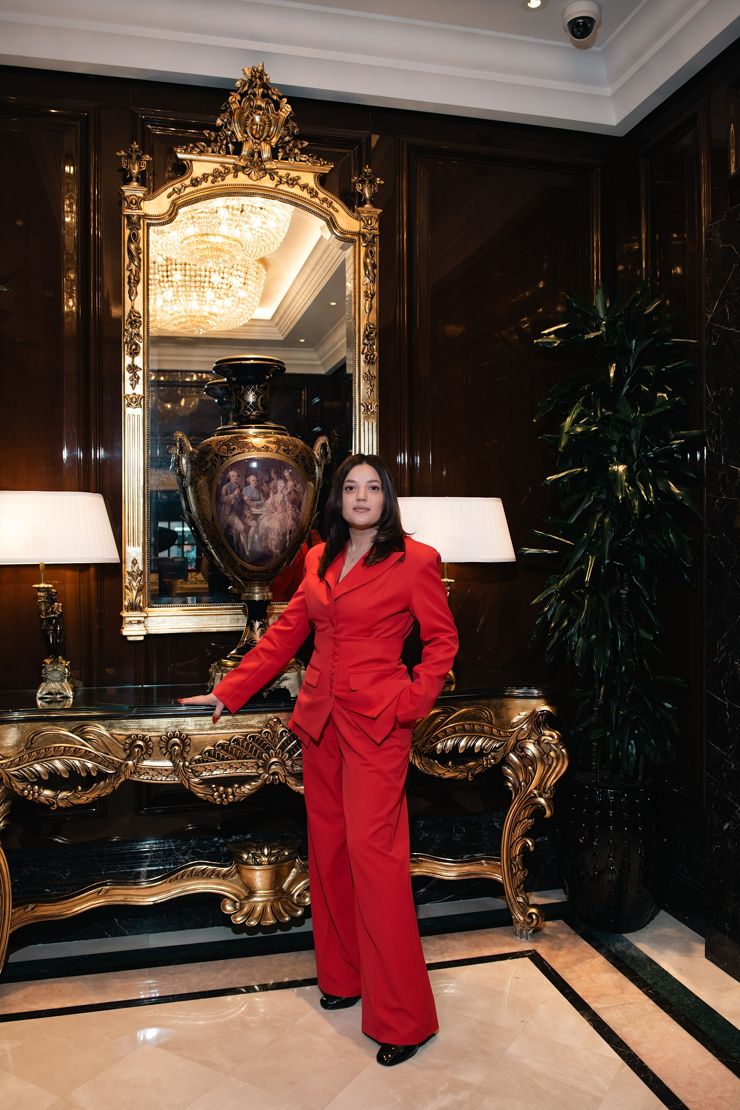 Блогеры, предприниматели. Фотограф, визажист. Москва