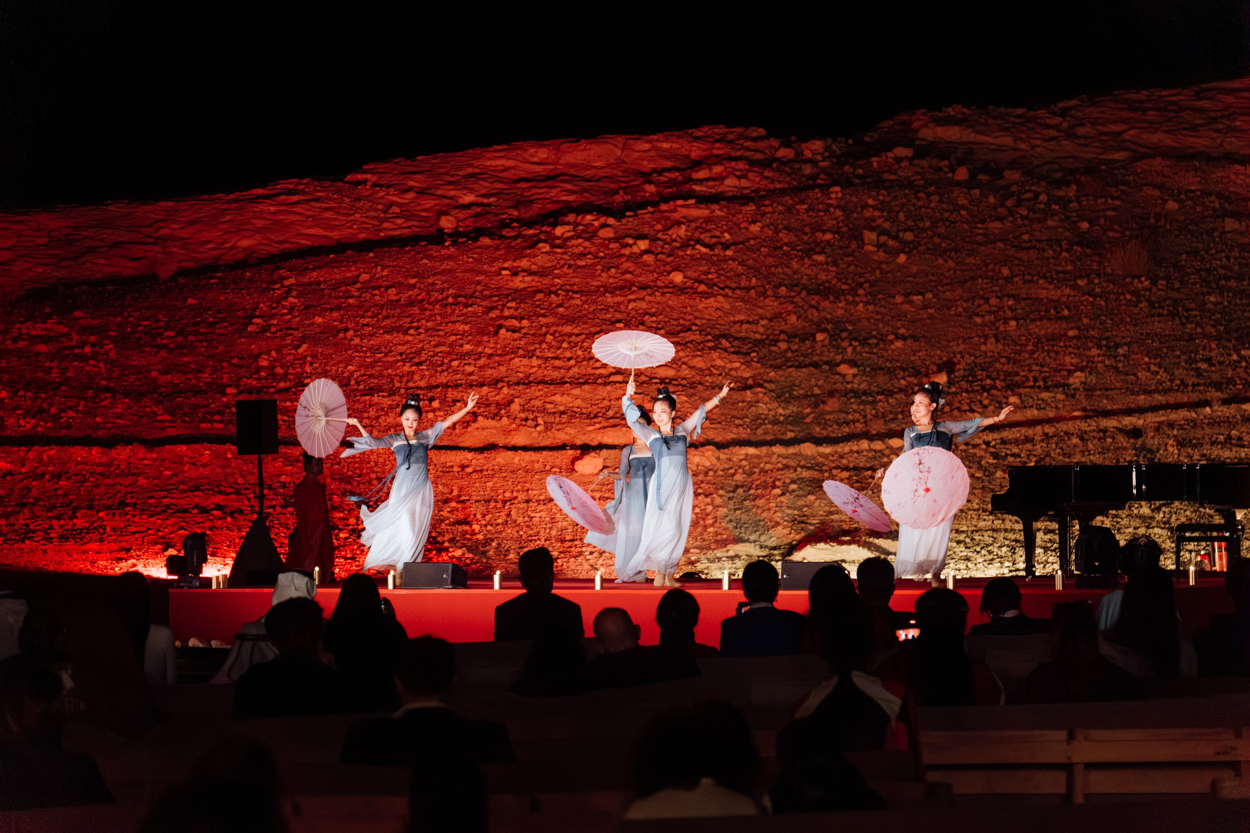 WIND OF CULTURE DUBAI. Фото | Видео Контент Мишель Ватаманюк