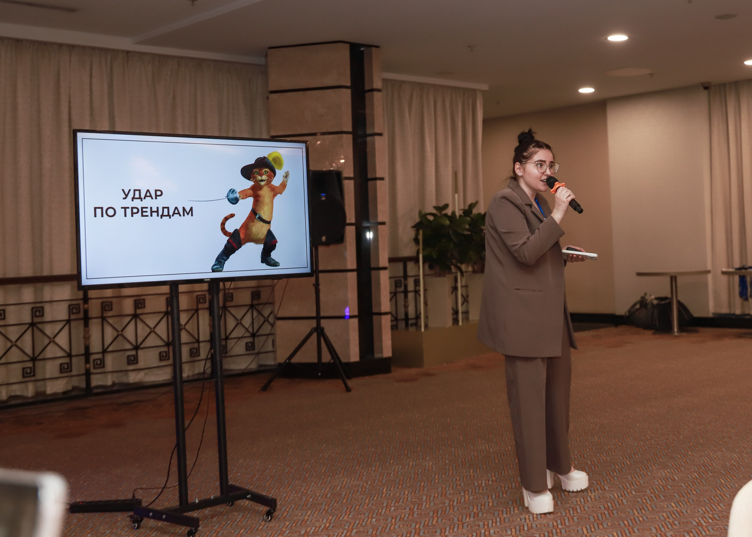 Закрытый нетворкинг. Фотограф Юлия Мальцева