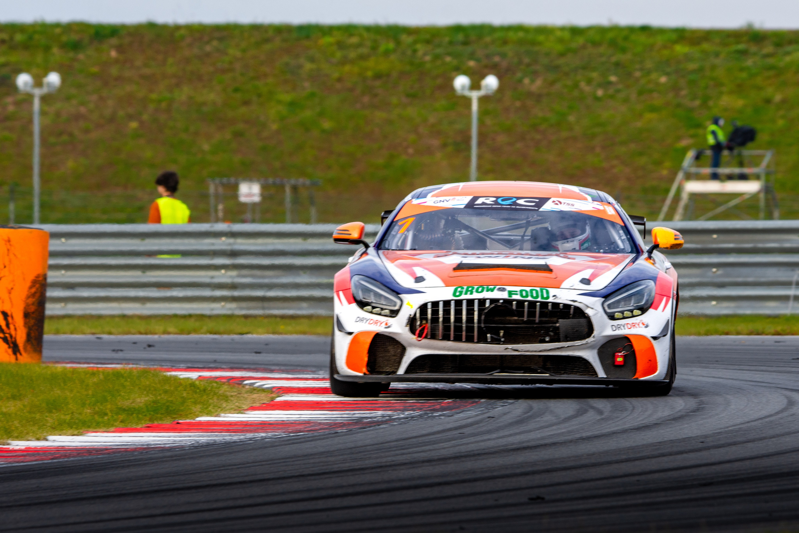 MRW — REC — 04.10.2025. AlexFecto — галереи фотографий