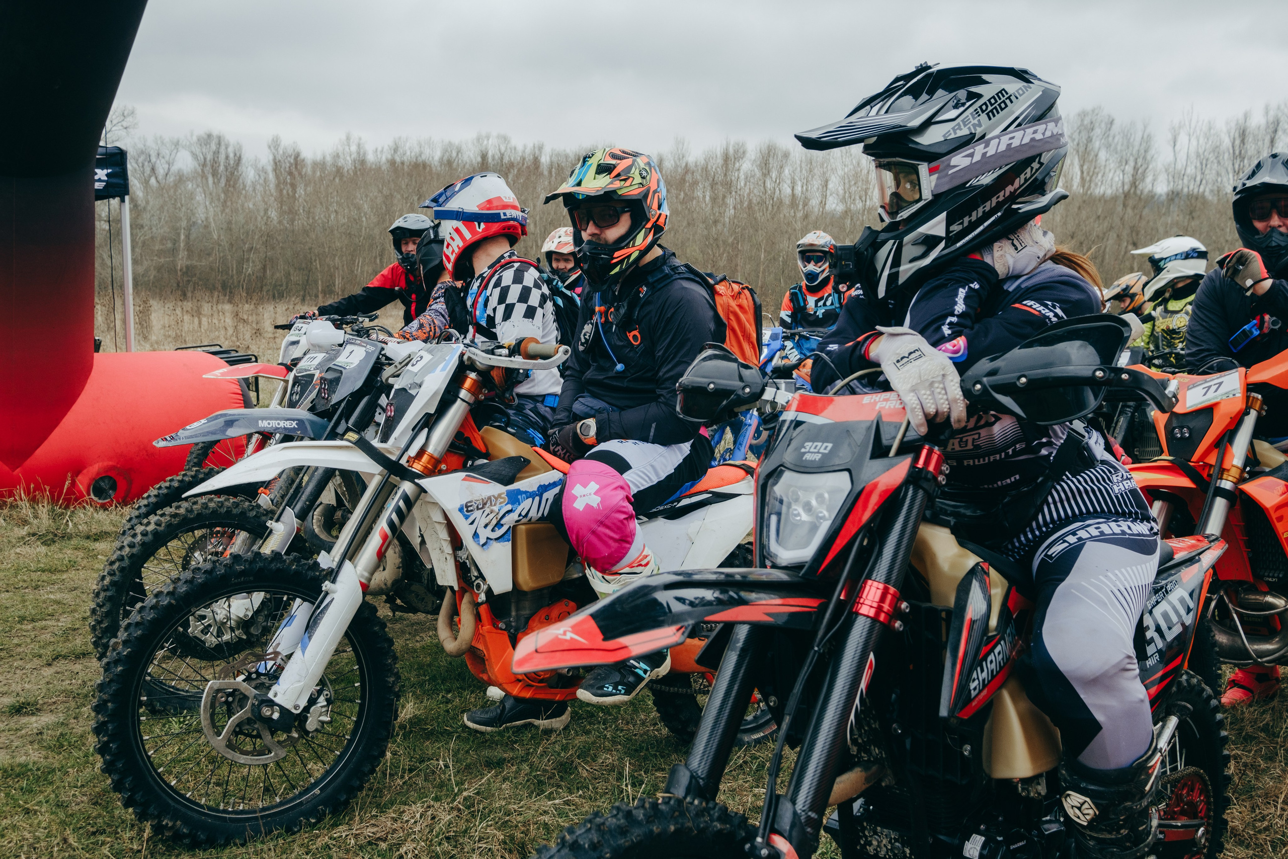 Эндуро Фест от Shamax Motors (Краснодар). Свадебный фотограф Денис Ожигин в Краснодаре и крае. Эмоциональная и стильная съемка вашего дня