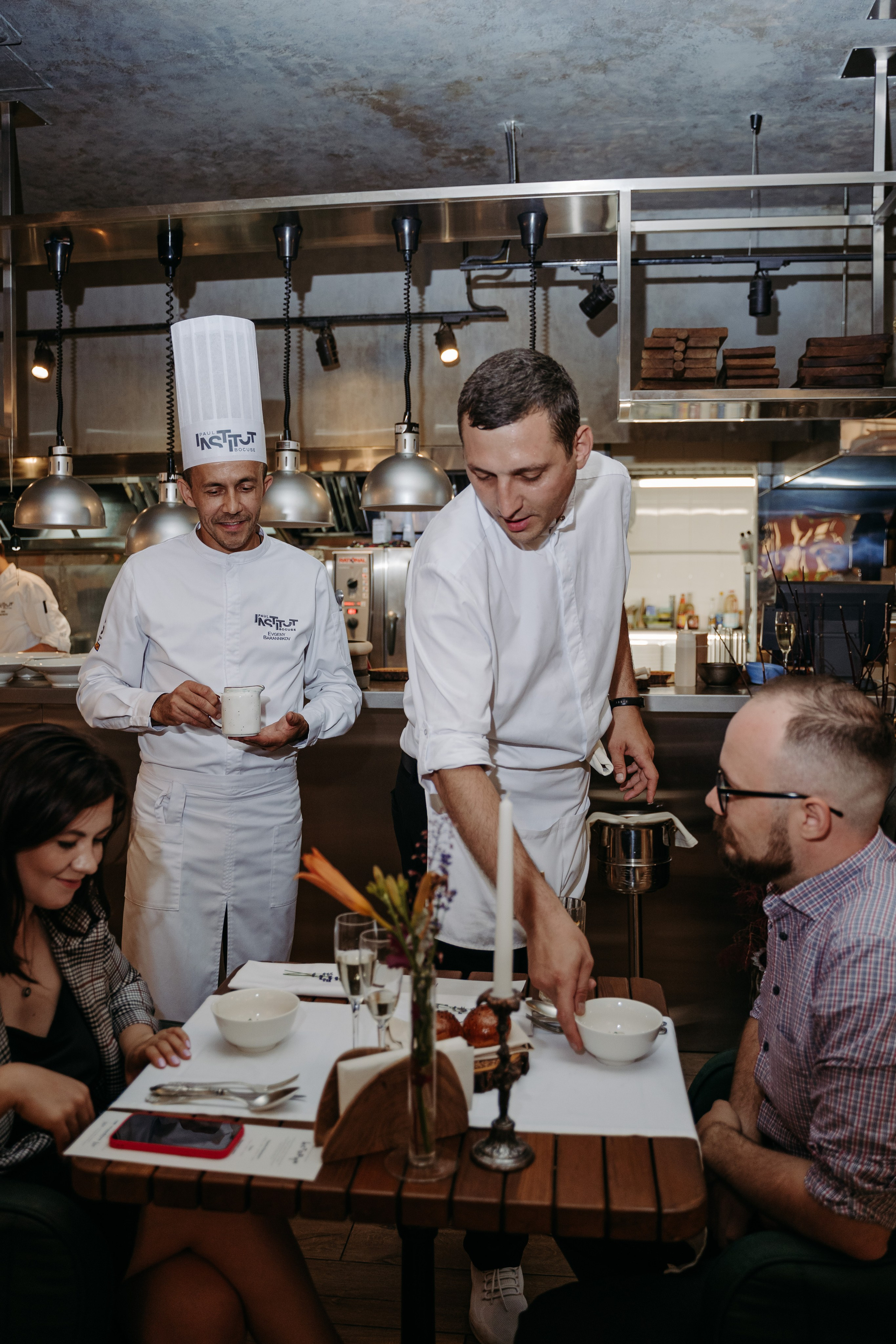 Открытый ужин с Mishlen Шеф Поварами. Репортажный и свадебный фотограф в Москве Рая Небогатова