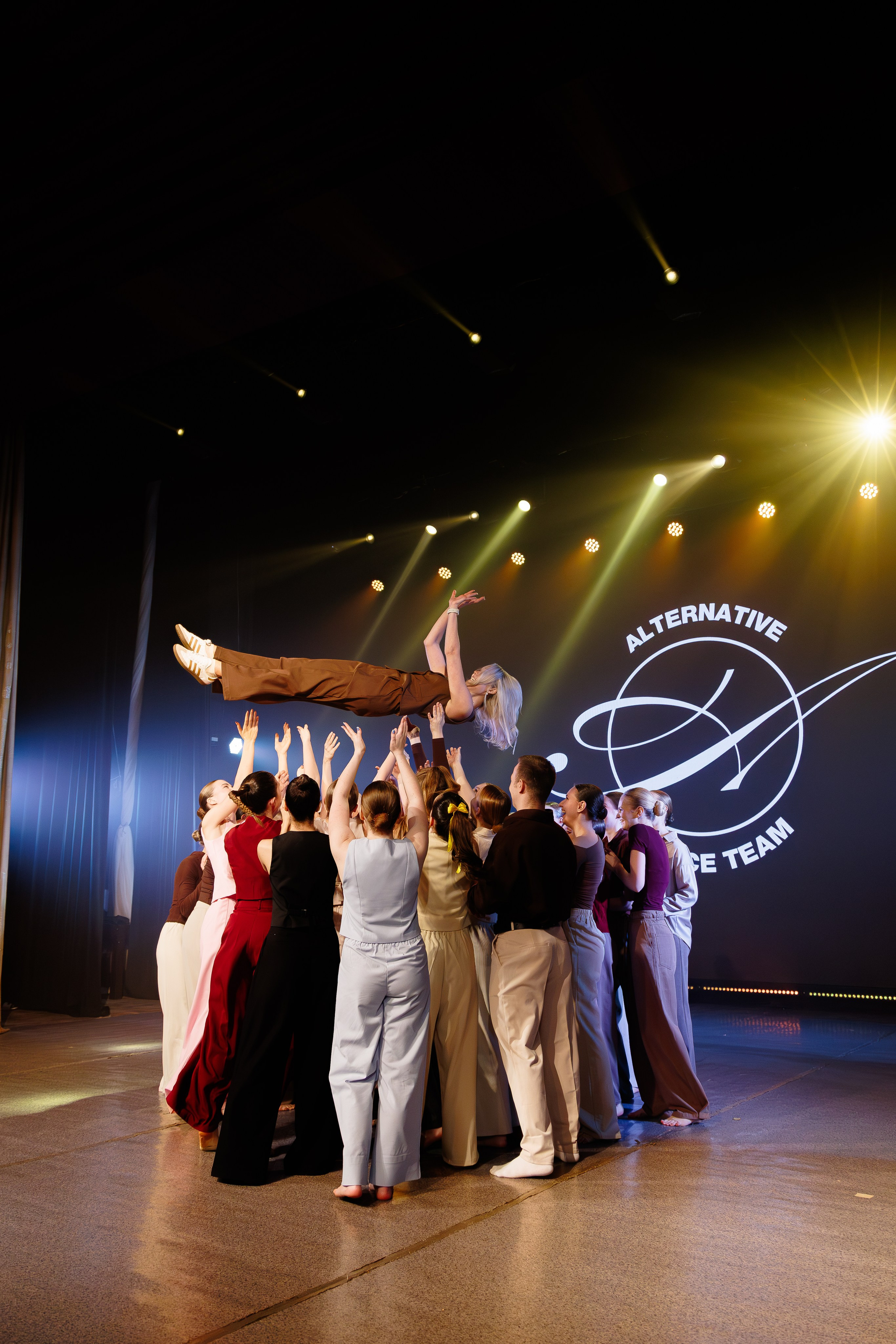 ALTERNATIVE DANCE STUDIO. Свадебный и репортажный фотограф в Омске. Червоткин Никита