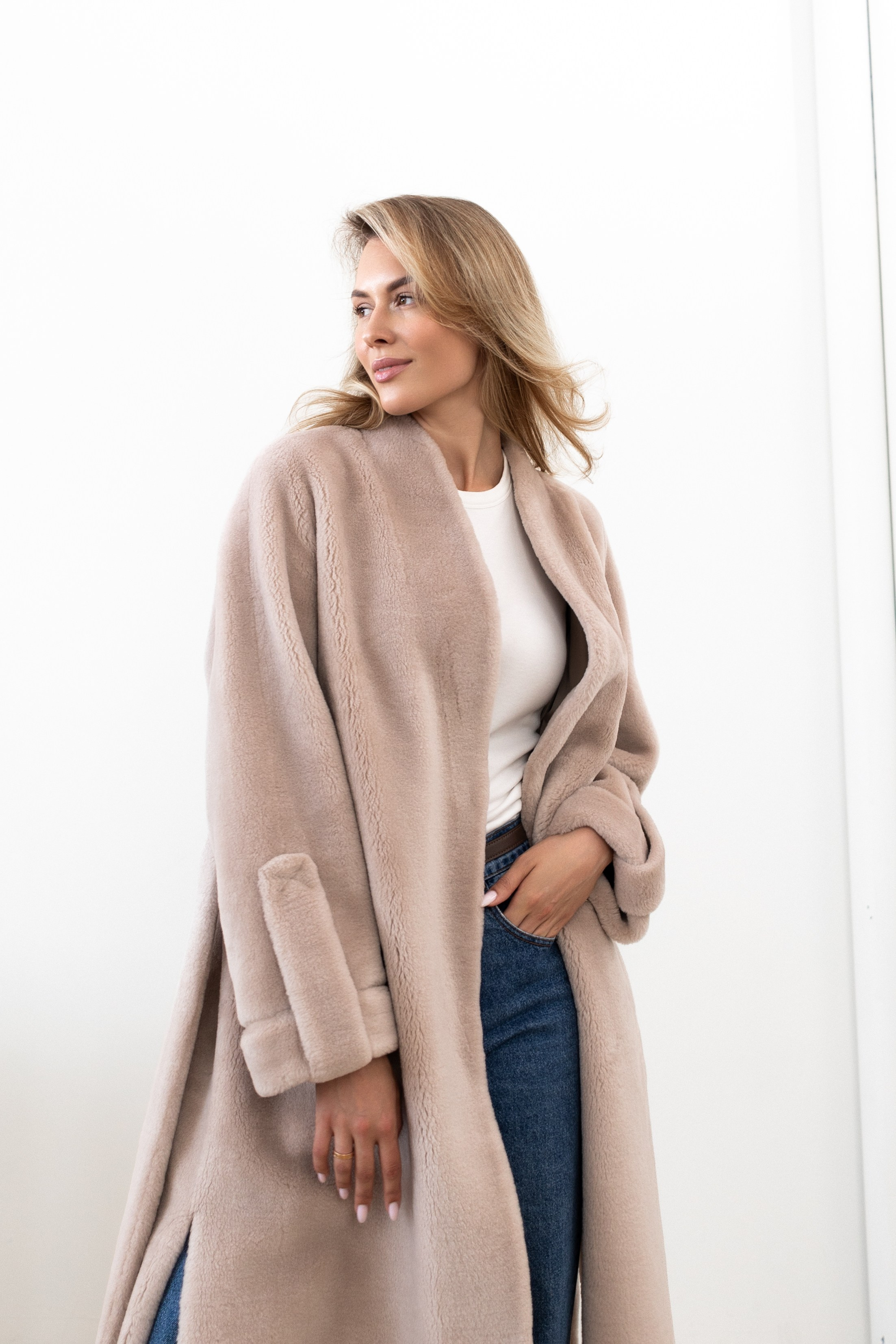 MY BEVERLY COAT — каталог. Фотограф для брендов в Санкт-Петербурге — Анита Вернер
