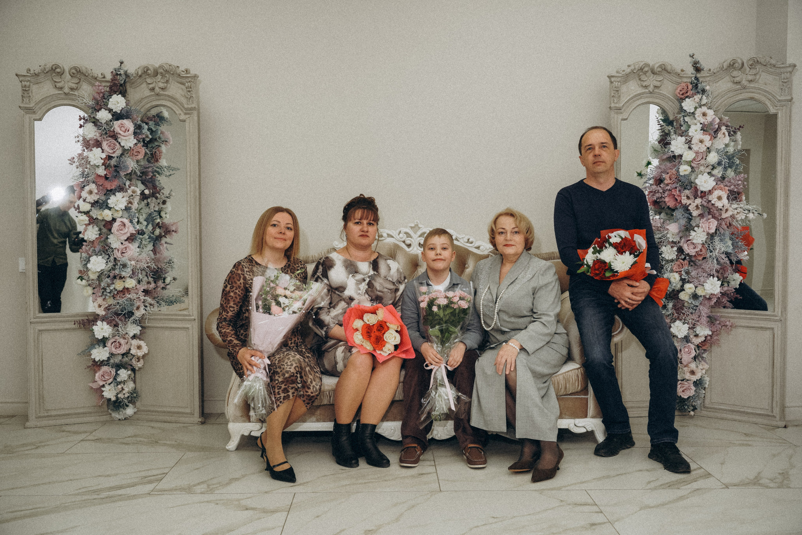 09.04.2026. Фотограф в Нижнем Тагиле. Прогулочные и студийные съемки