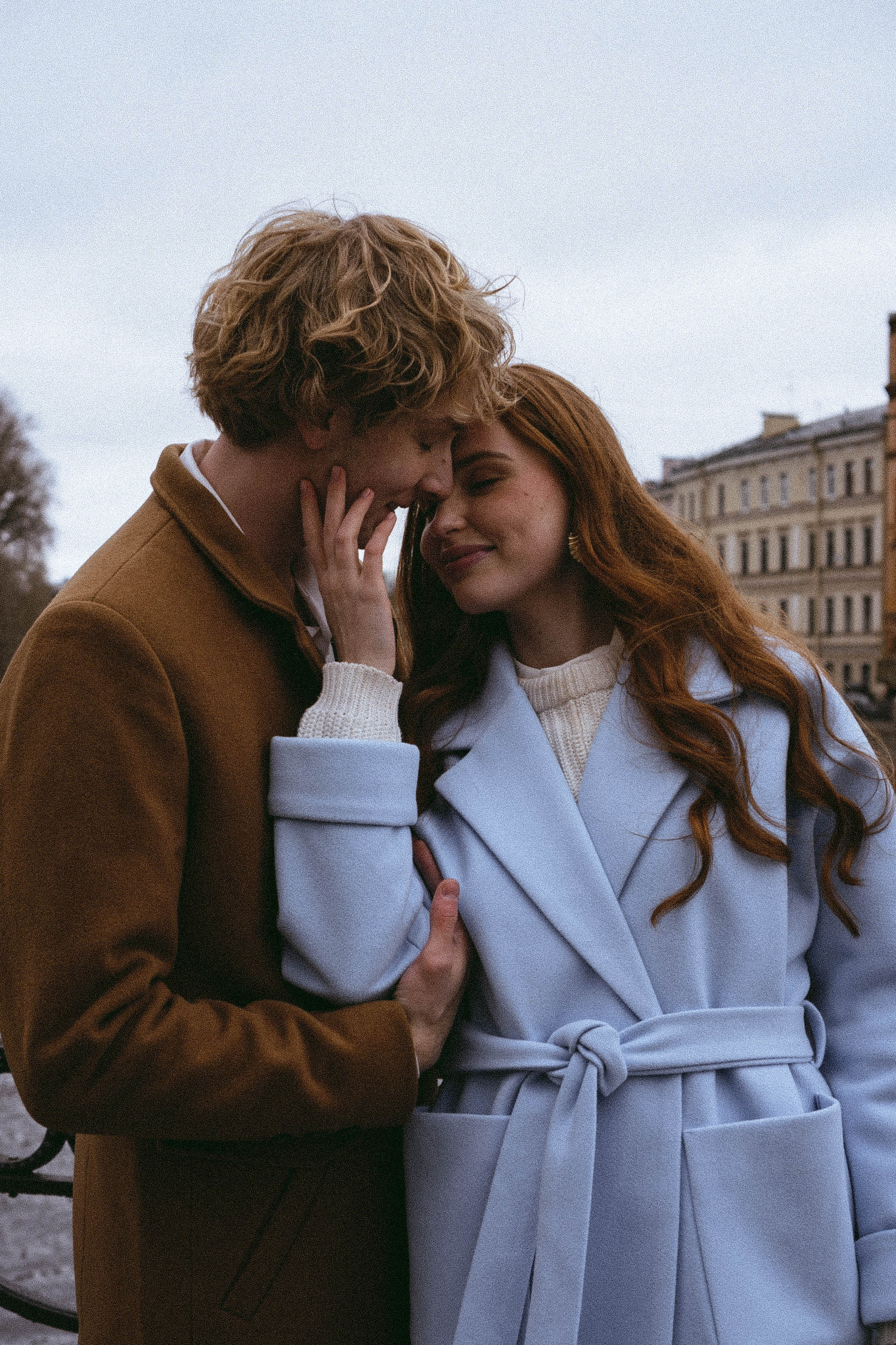 СВАДЕБНАЯ ПРОГУЛКА ПО ПЕТРОГРАДКЕ ВЕСНОЙ (ФОТОСЕССИИЯ ПАРЫ СВАДЕБНАЯ). Профессиональный фотограф, Санкт-Петербург — Виктория Богомолова