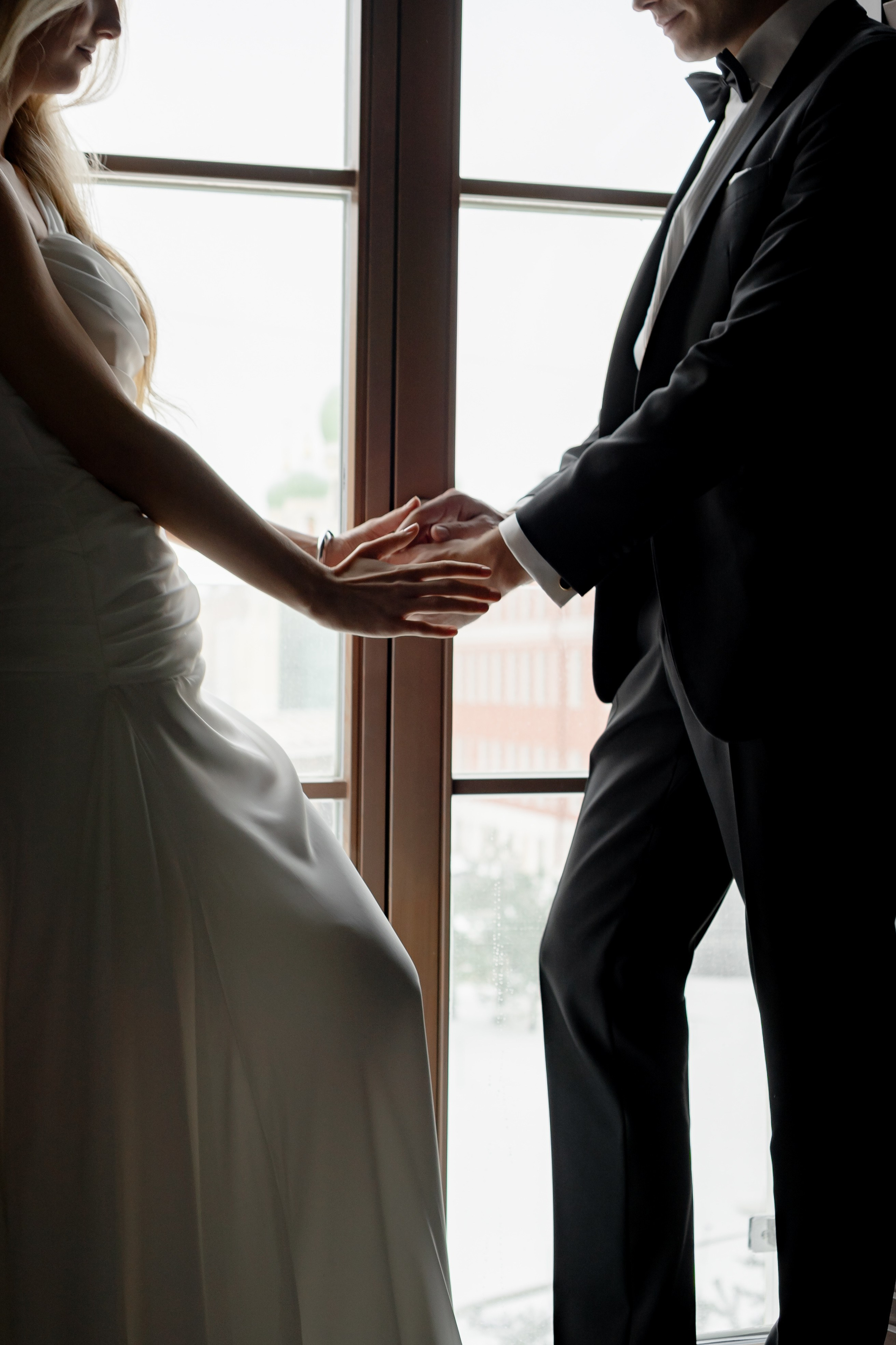 ЭЛЕГАНТНАЯ СВАДБЕНАЯ СЬЕМКА ЖЕНИХА И НЕВЕСТЫ В ДОРОГОМ ОТЕЛЕ САНКТ-ПЕТЕРБУРГА. Профессиональный фотограф, Санкт-Петербург — Виктория Богомолова