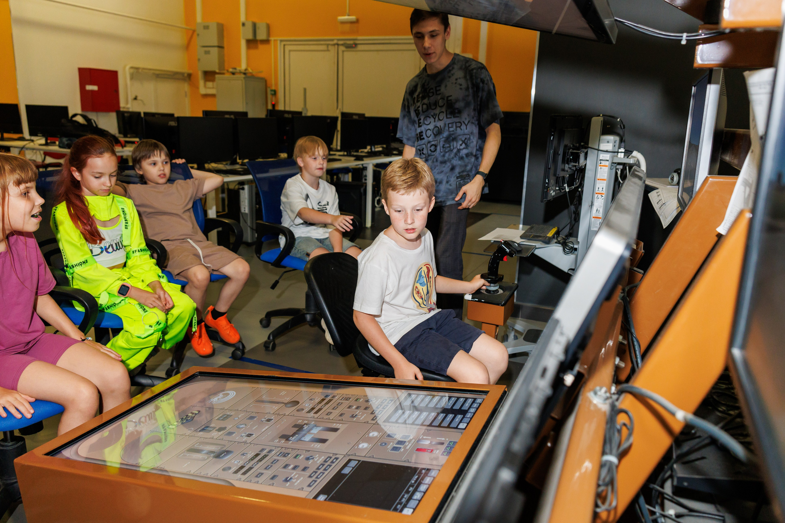 День Рождения в Технопарке. Фотограф в Москве Дмитрий Емельянов