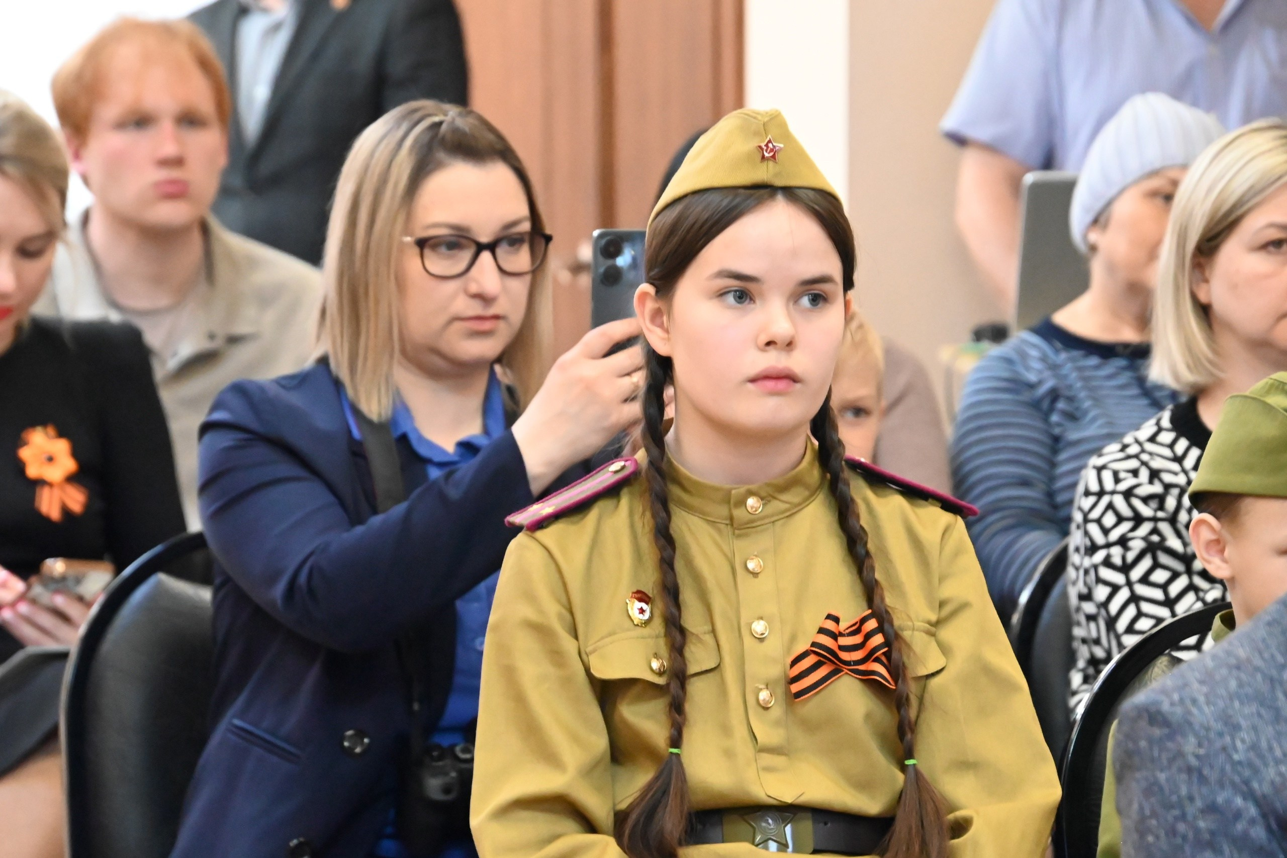 Всероссийский фотопроект «Китель Победы» г. Вилючинск. Ольга Смирнова юрист, фотограф