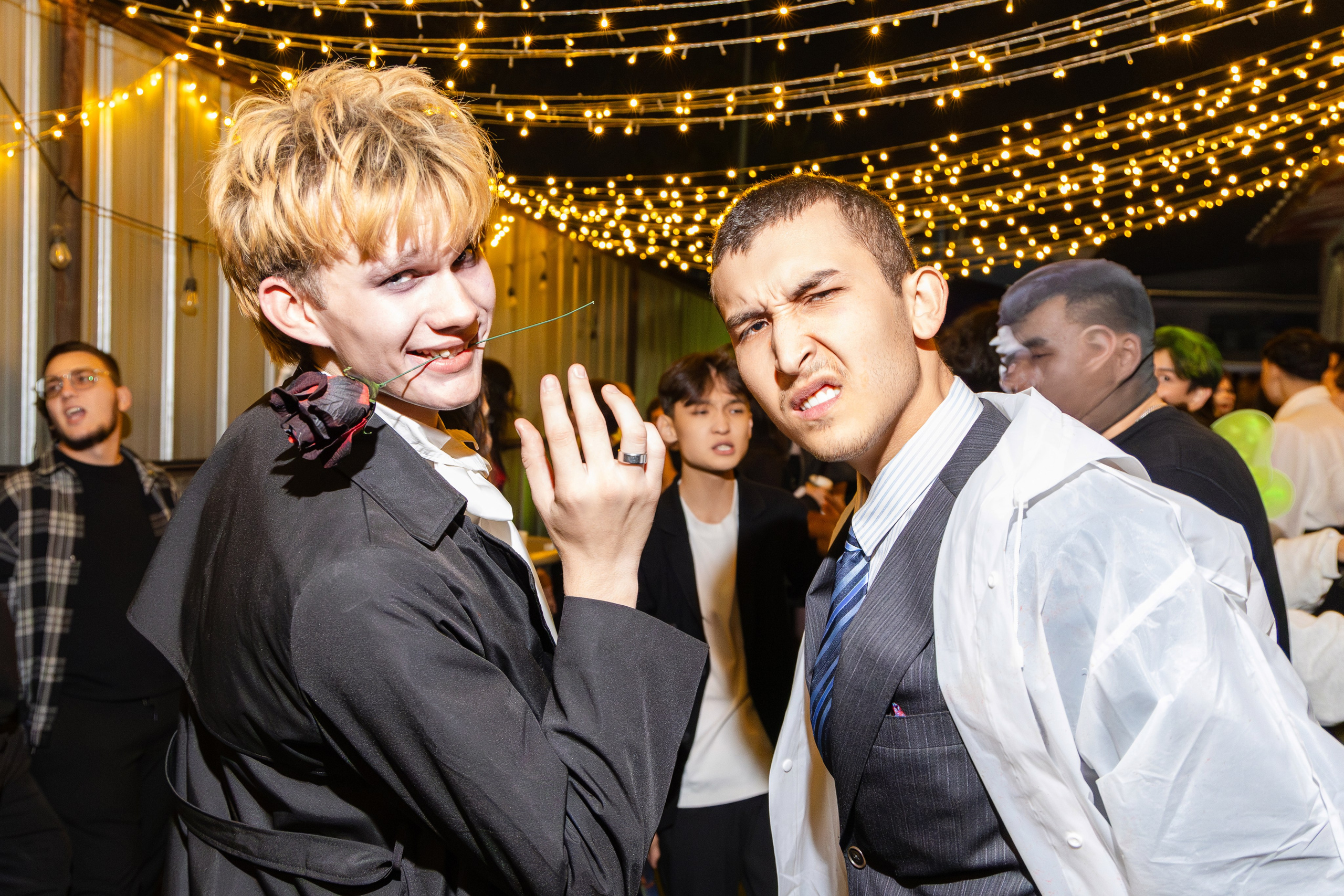 ВЫШКА WAVE — HALLOWEEN. Портретный фотограф в Алматы