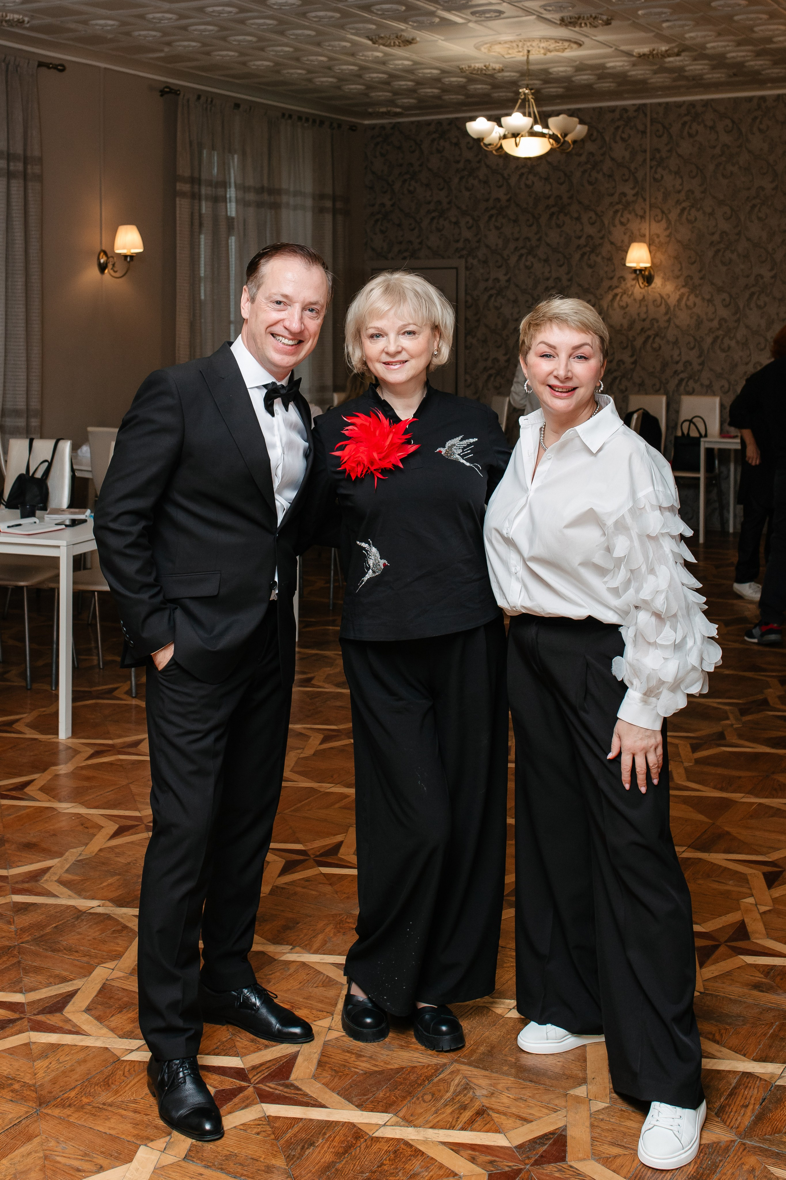 Мастер-класс для банкетных ведущих. Октябрь 2024. Фотограф Пермь. Свадьбы. Семья и дети, школа, д. сад. Фотокниги