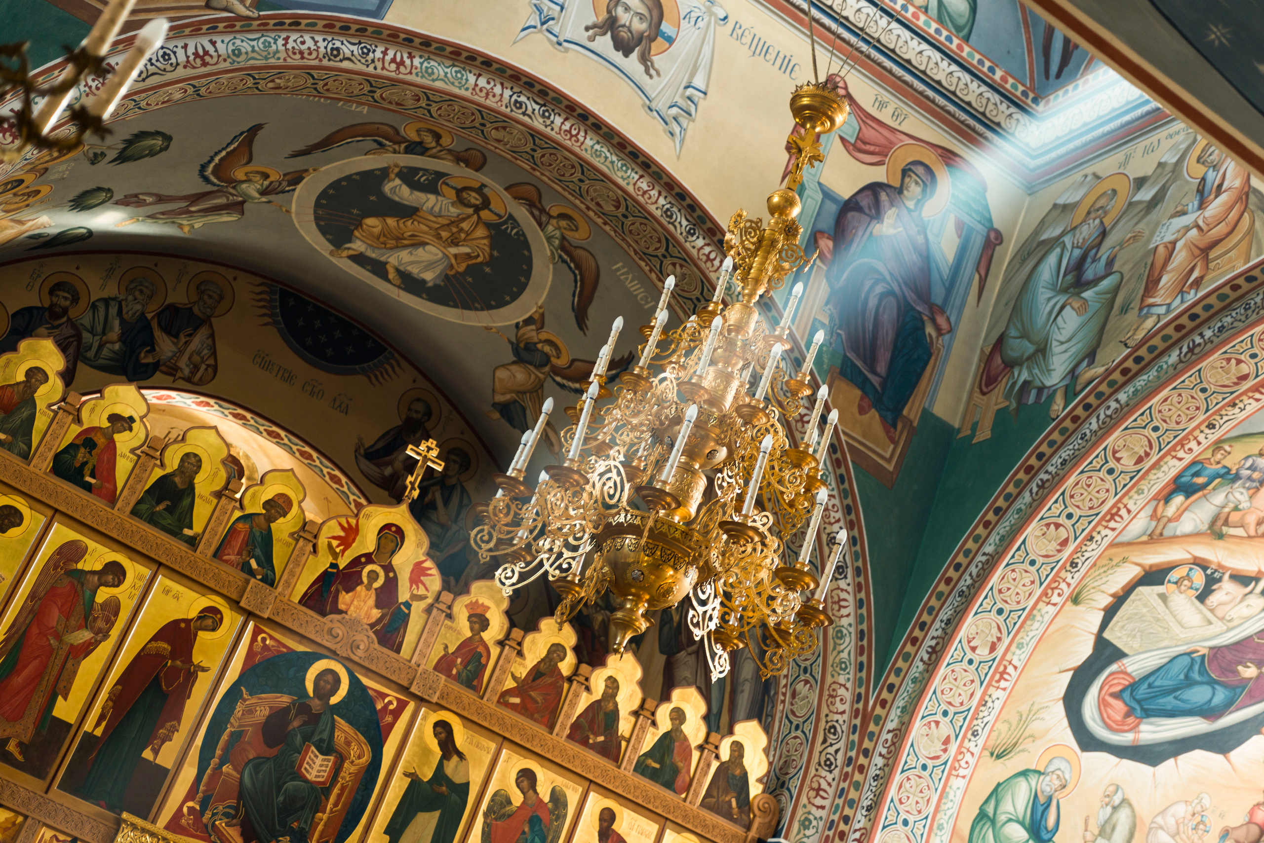 Венчание в Храме Рождества Пресвятой Богородицы. Фотограф Платон Македонский