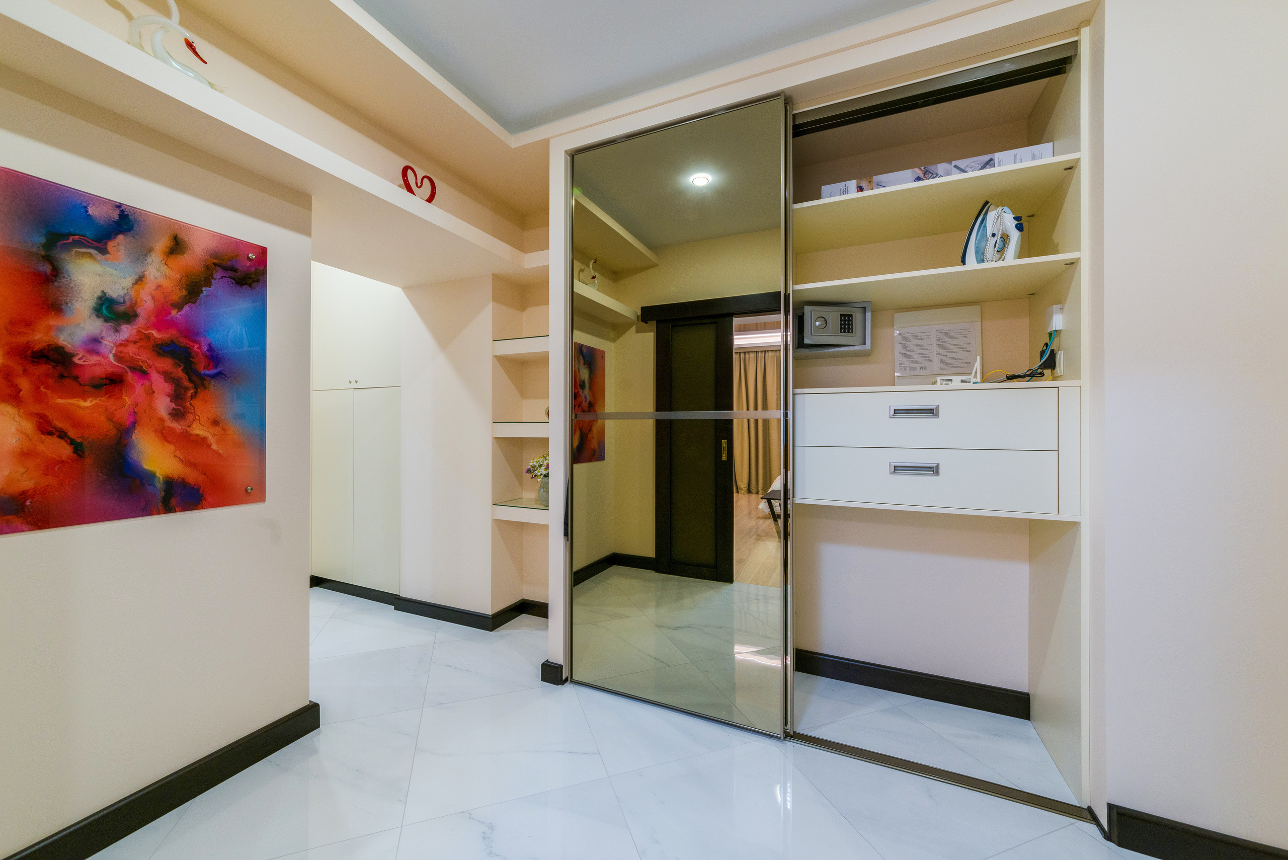 Апартаменты на ул. Ленина. Фотограф Платон Македонский