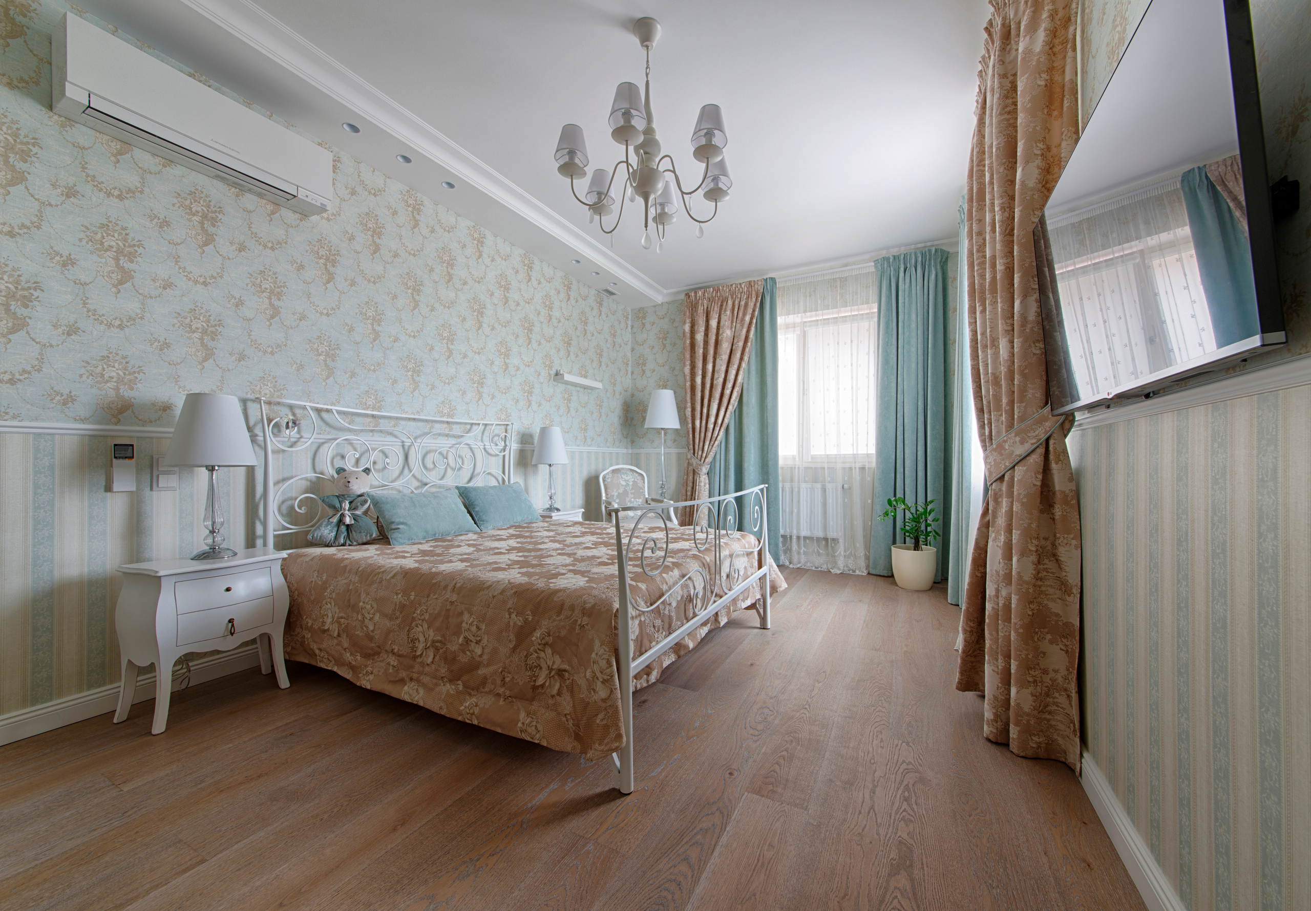 Частные апартаменты. Фотограф Платон Македонский