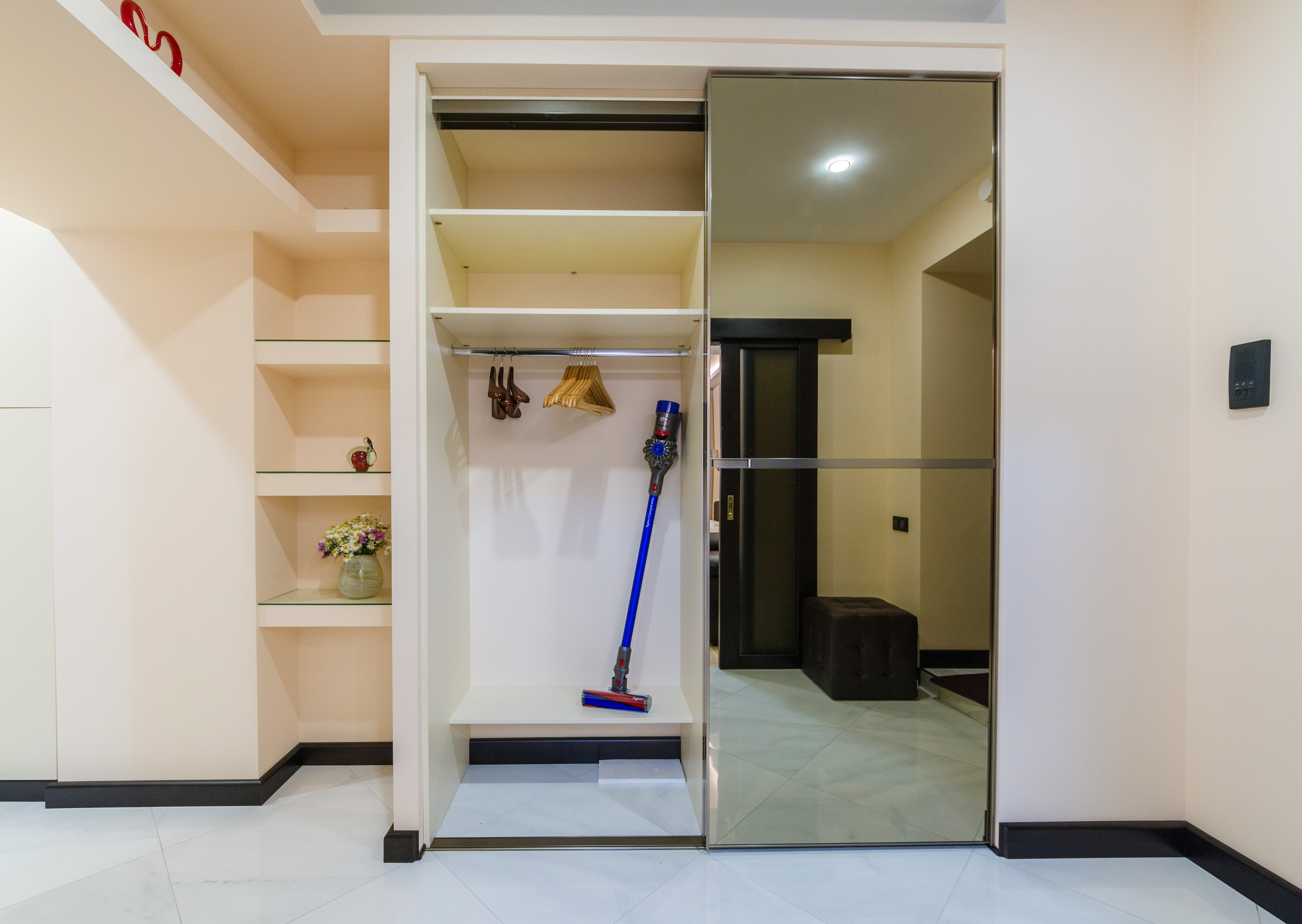 Апартаменты на ул. Ленина. Фотограф Платон Македонский