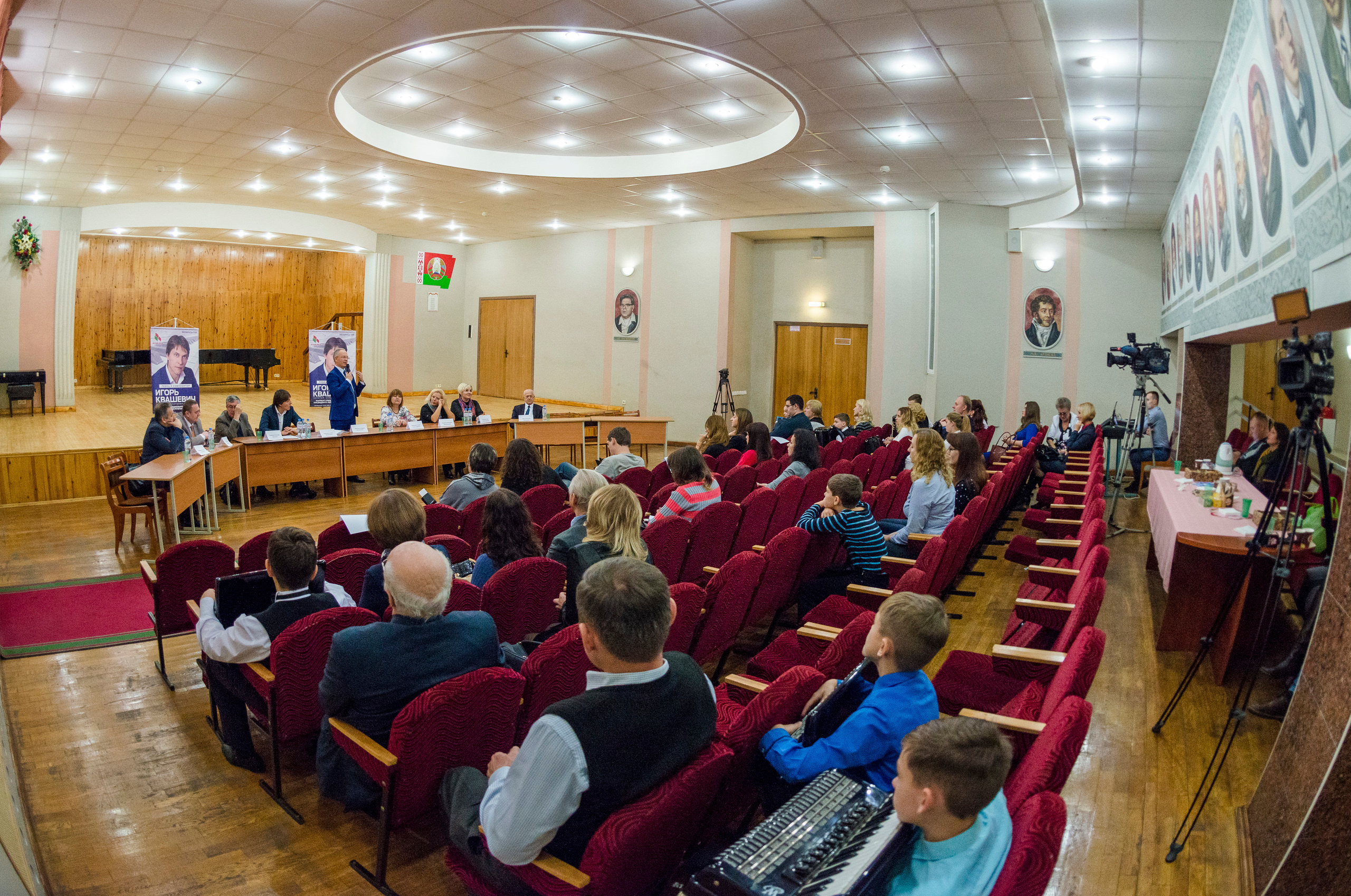 Фото репортаж. Фотограф Платон Македонский