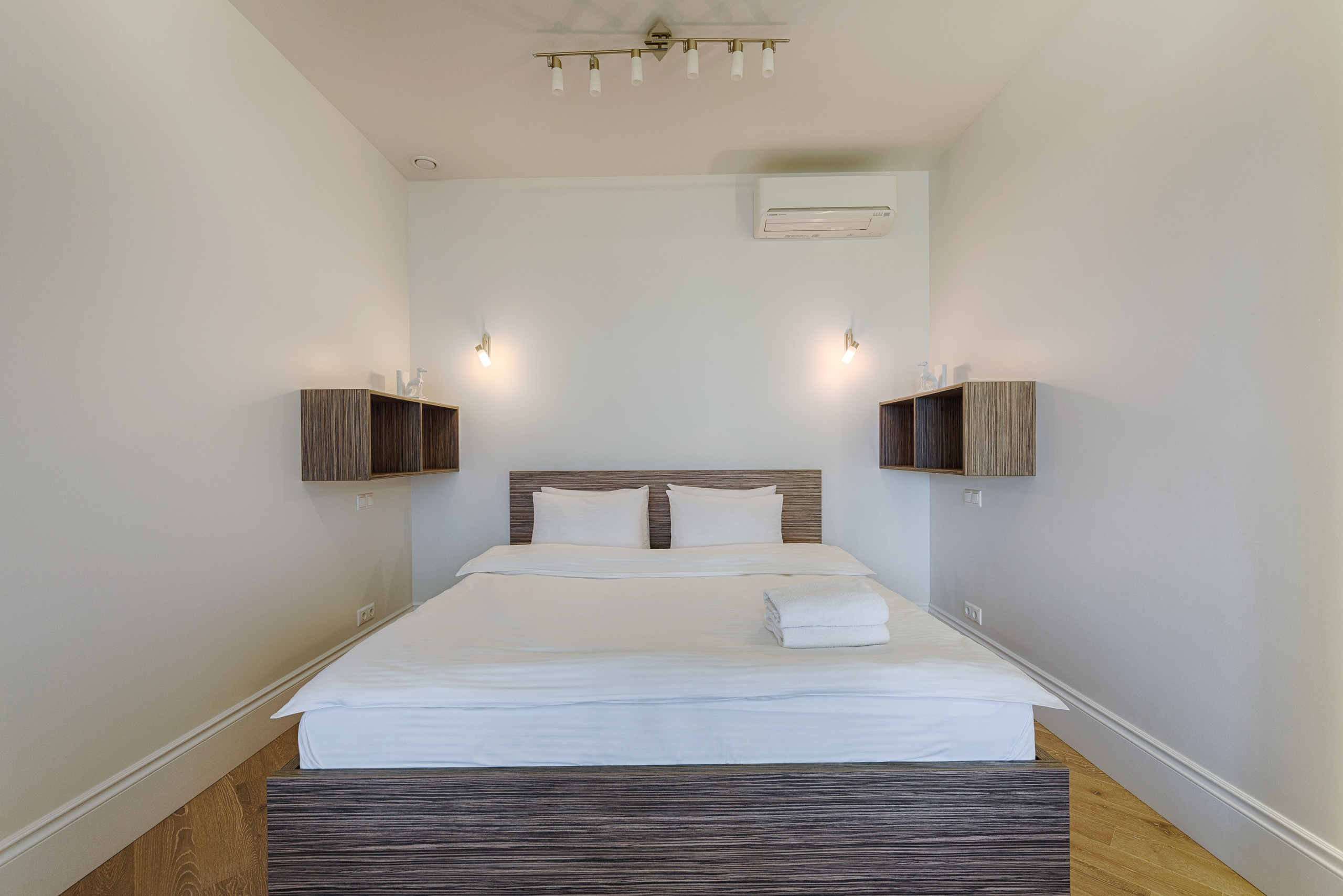 Частные апартаменты. Фотограф Платон Македонский