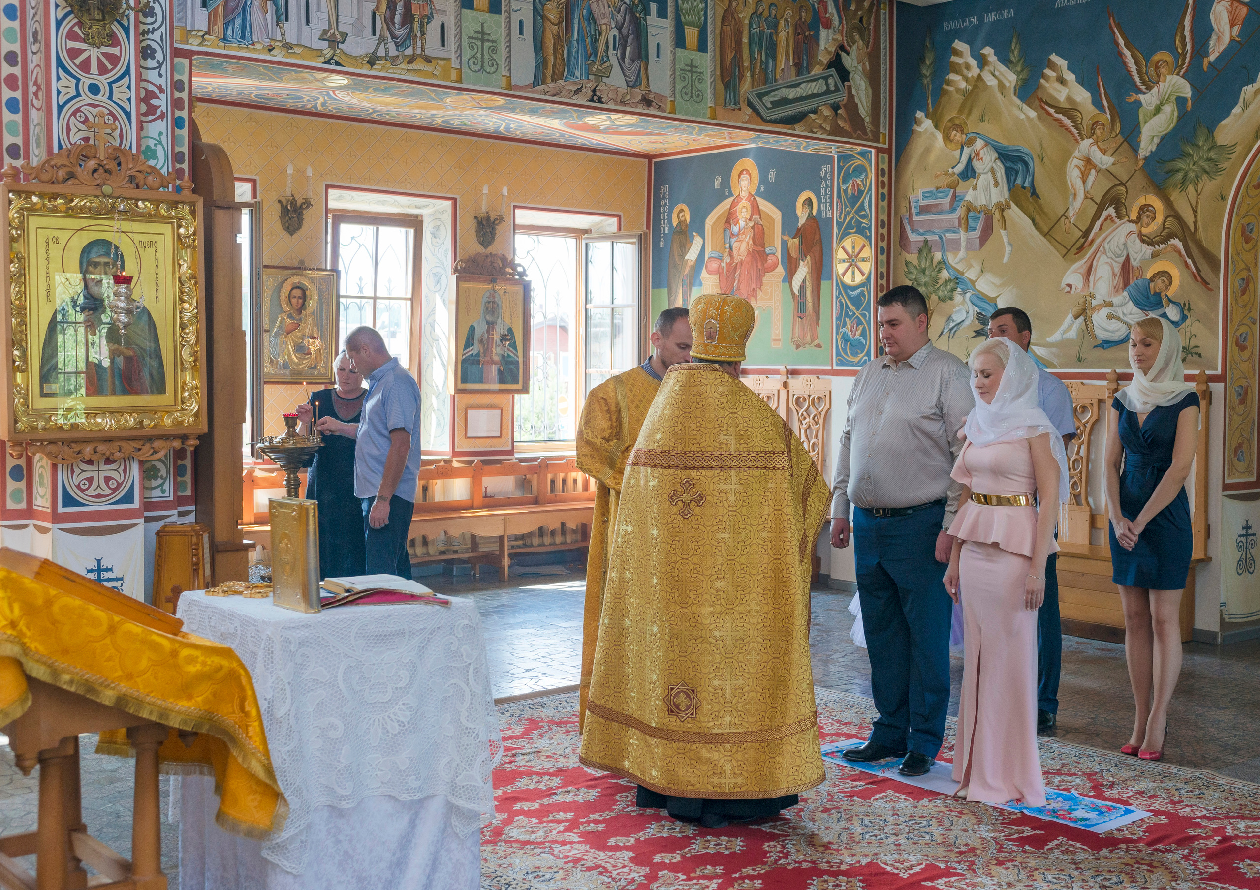 Венчание в Храме Рождества Пресвятой Богородицы. Фотограф Платон Македонский