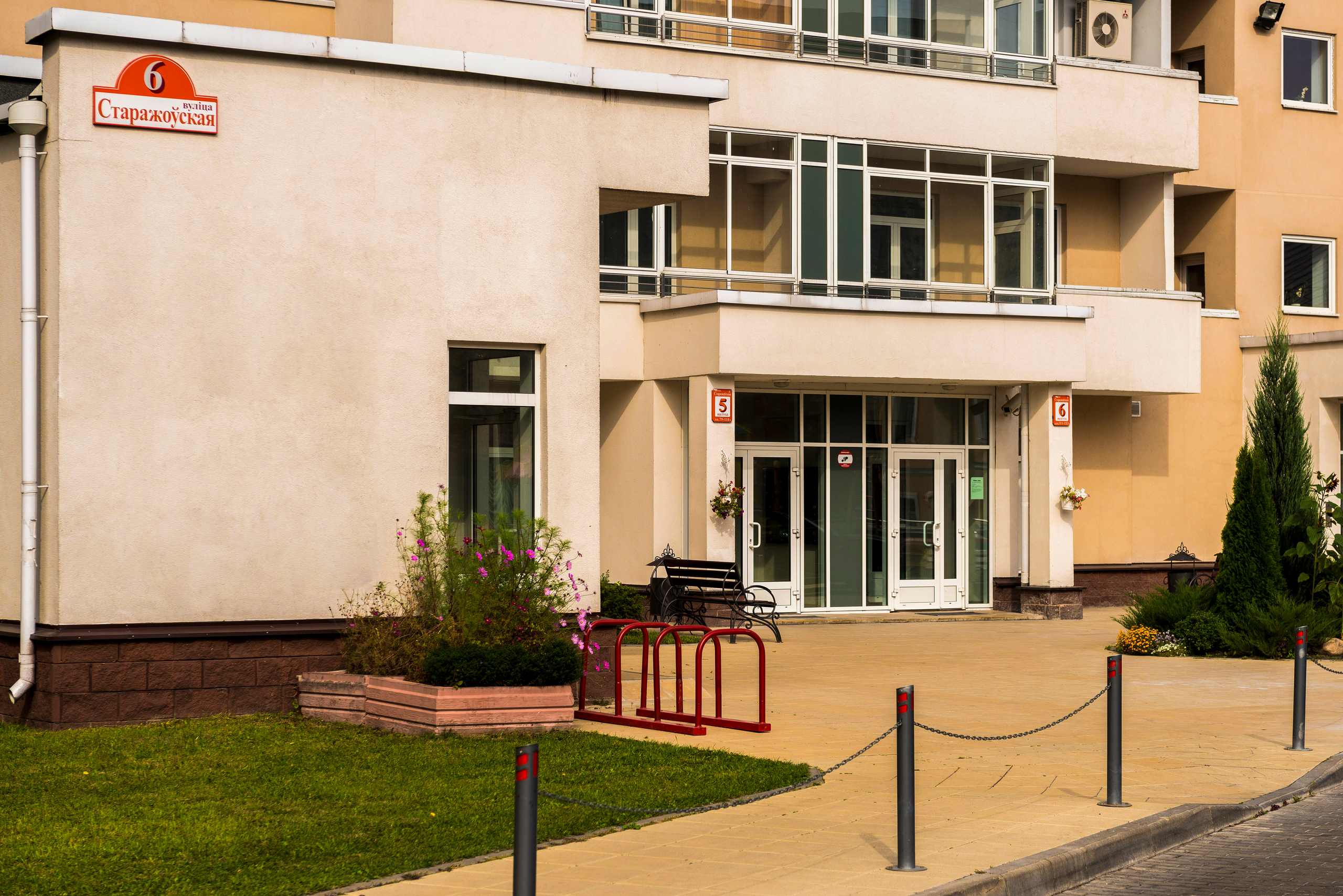 Частные апартаменты. Фотограф Платон Македонский