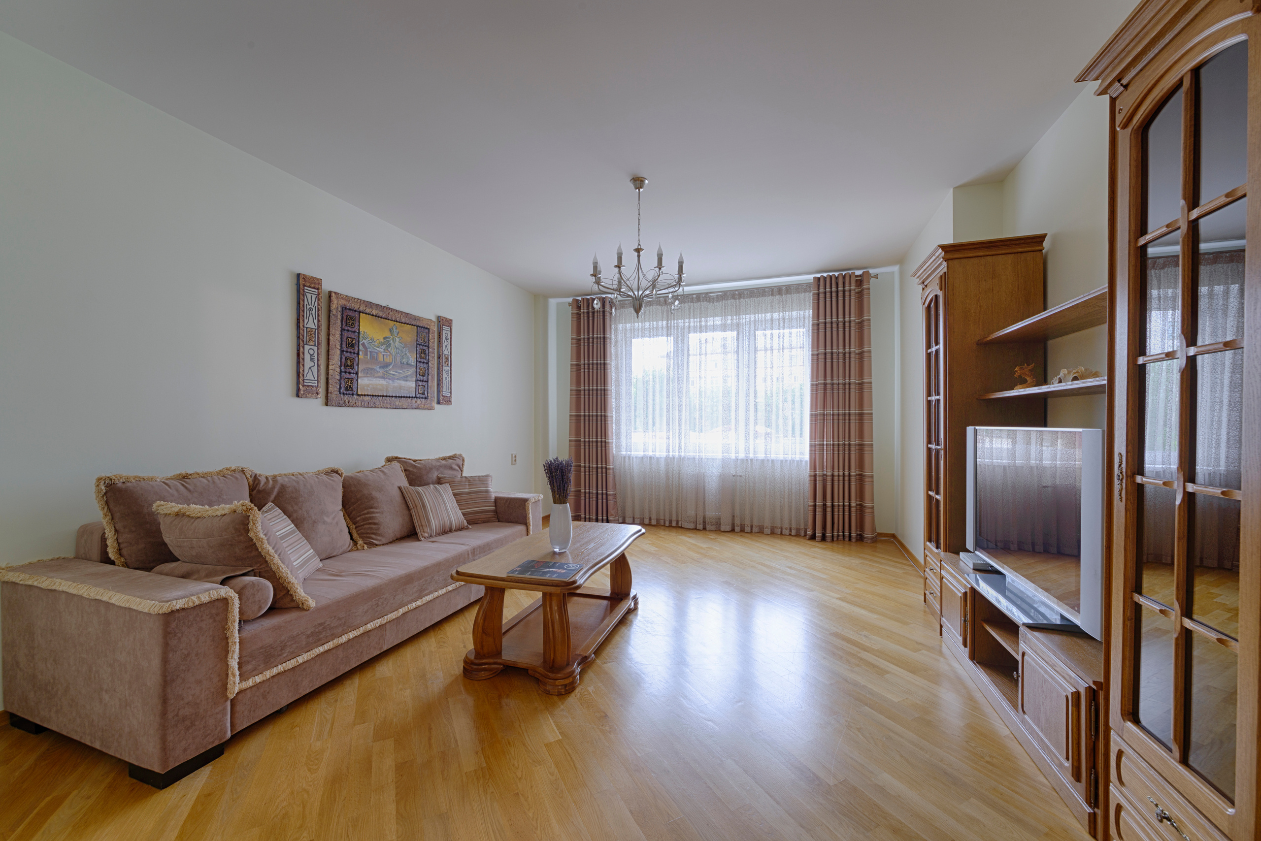 Квартира на Сурганова. Фотограф Платон Македонский