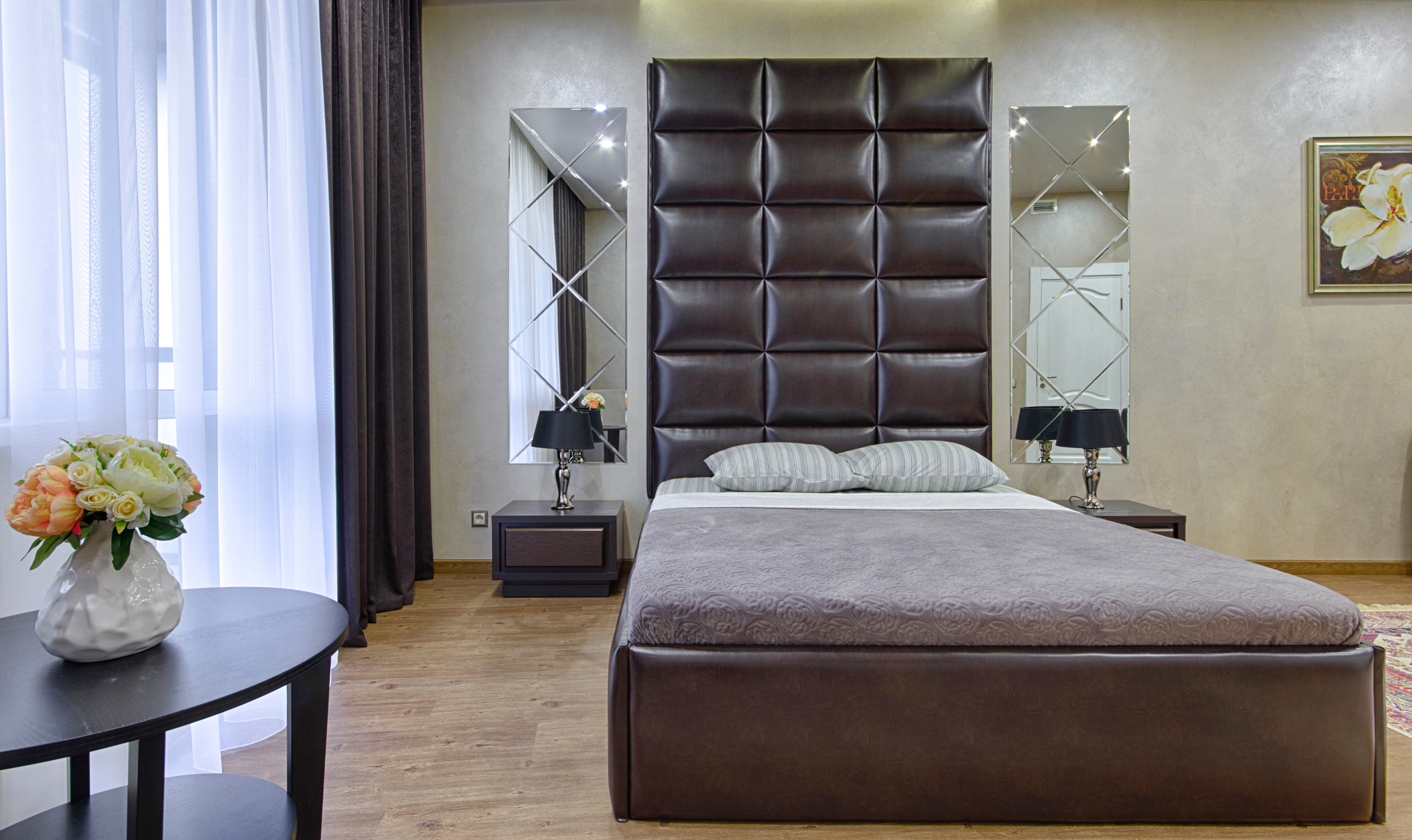 Парус. Апартаменты. Фотограф Платон Македонский