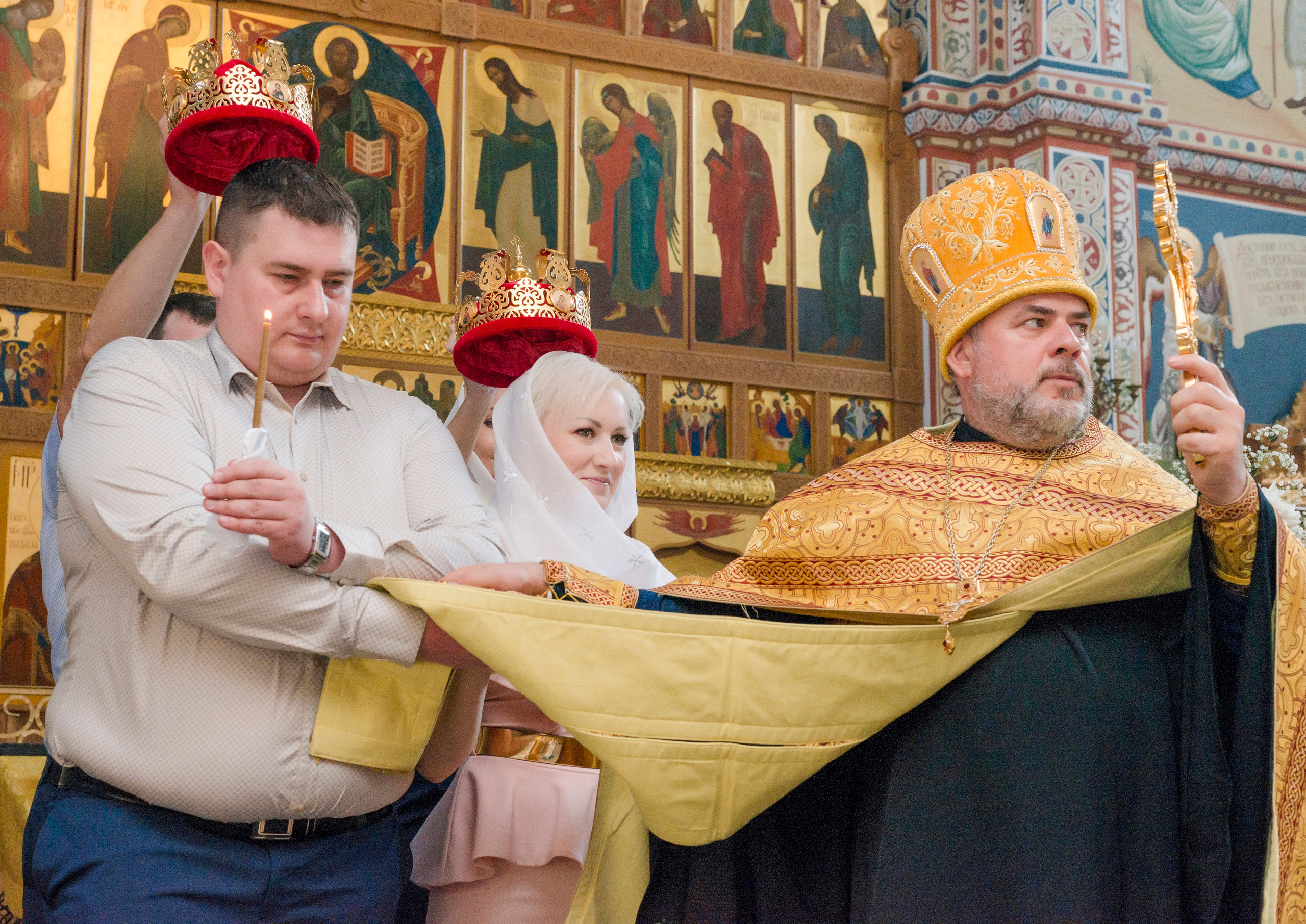 Венчание в Храме Рождества Пресвятой Богородицы. Фотограф Платон Македонский