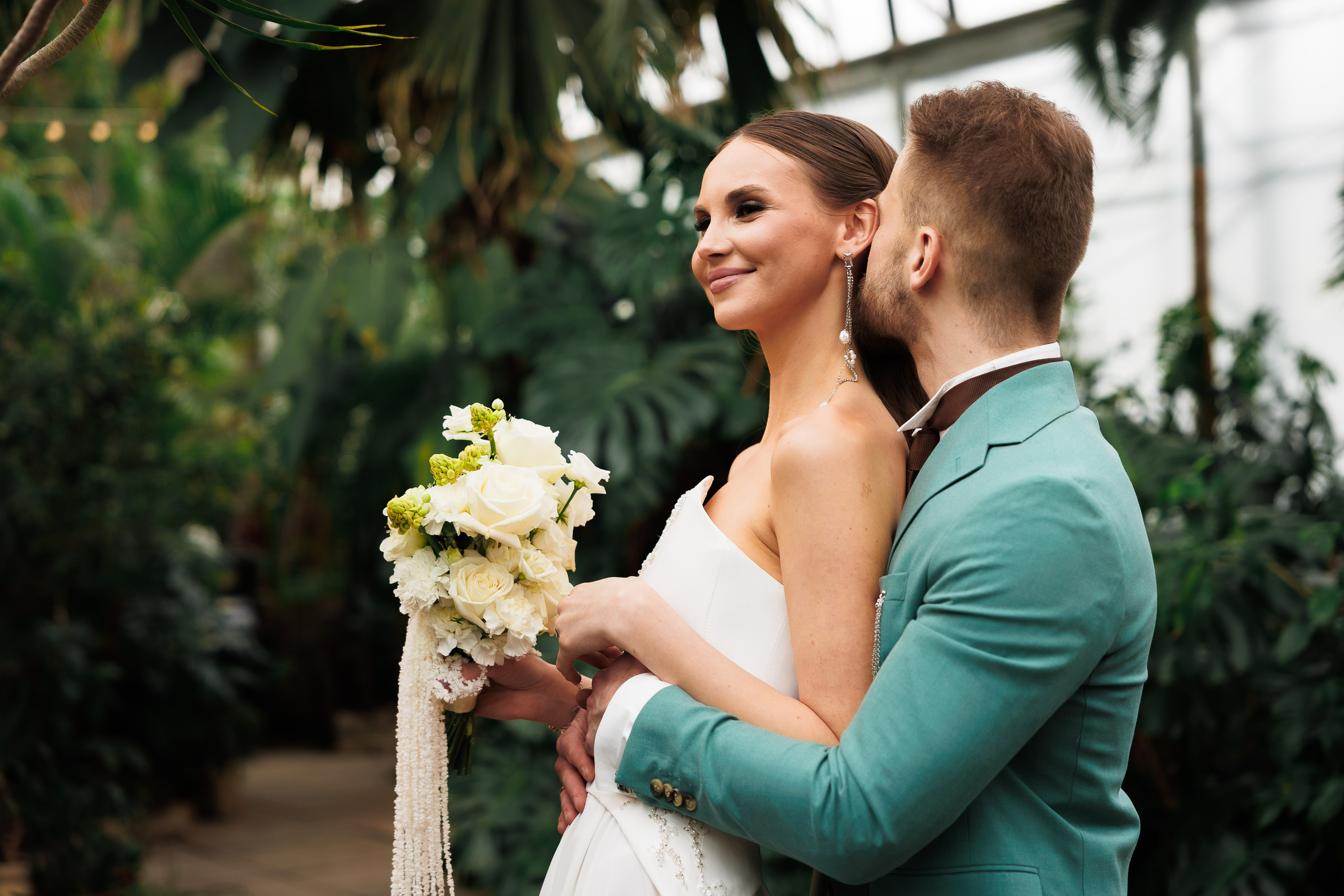 Свадебная прогулка в оранжерее. Питер. Свадебный и семейный фотограф в Москве Красинская Мария