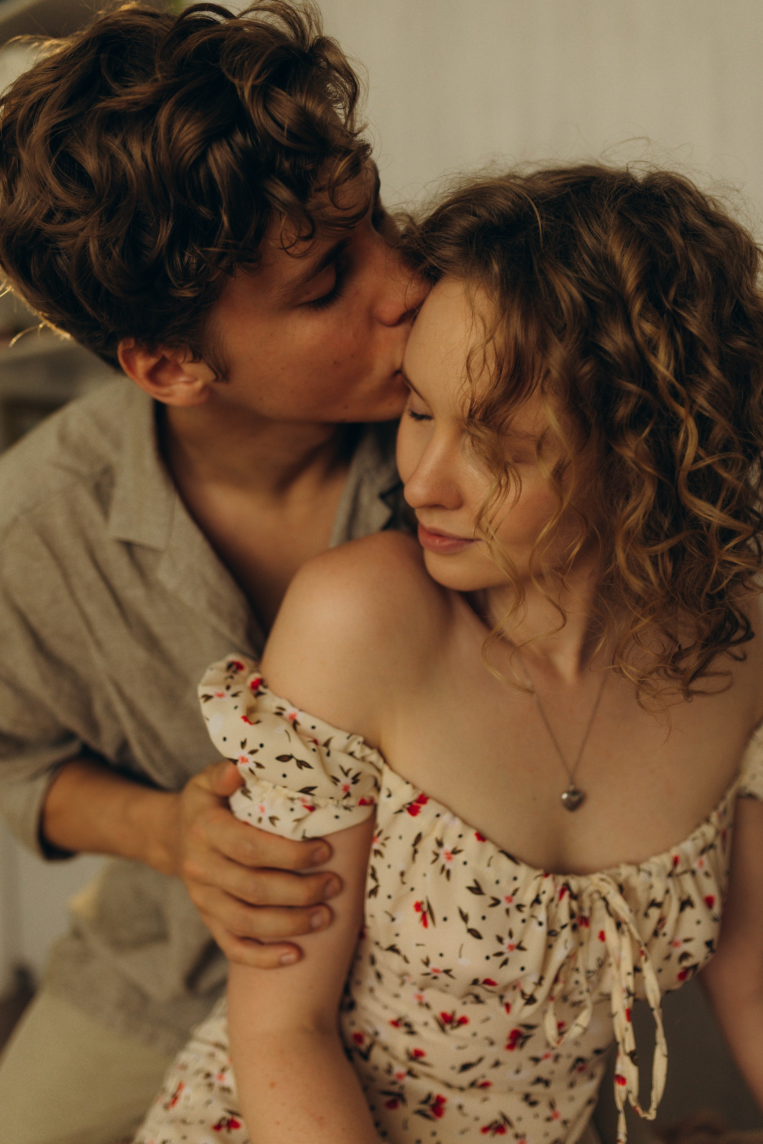 Аня, Костя и котики. Фотограф Саратов