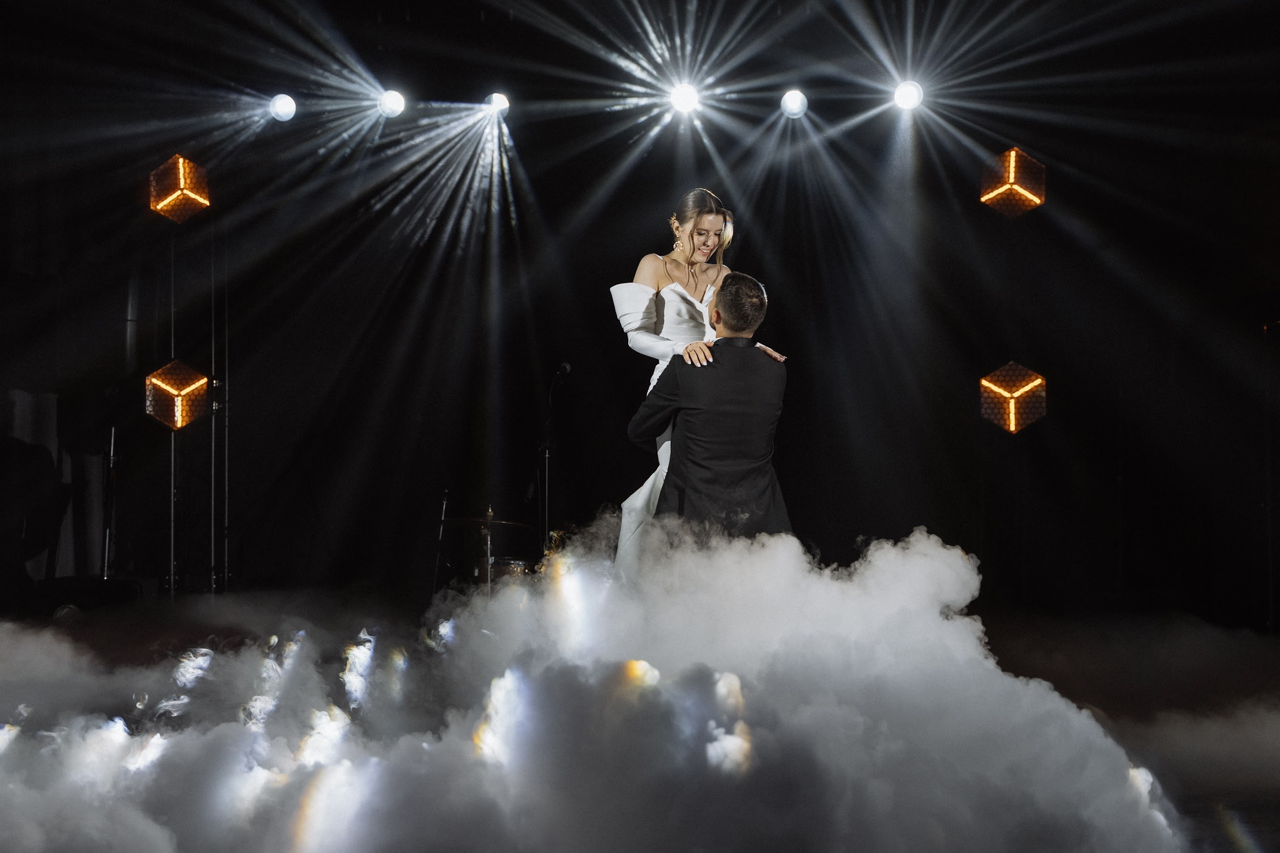 25 гостей. Бюджет 1.0 млн. Организатор свадеб в Ростове-на-Дону