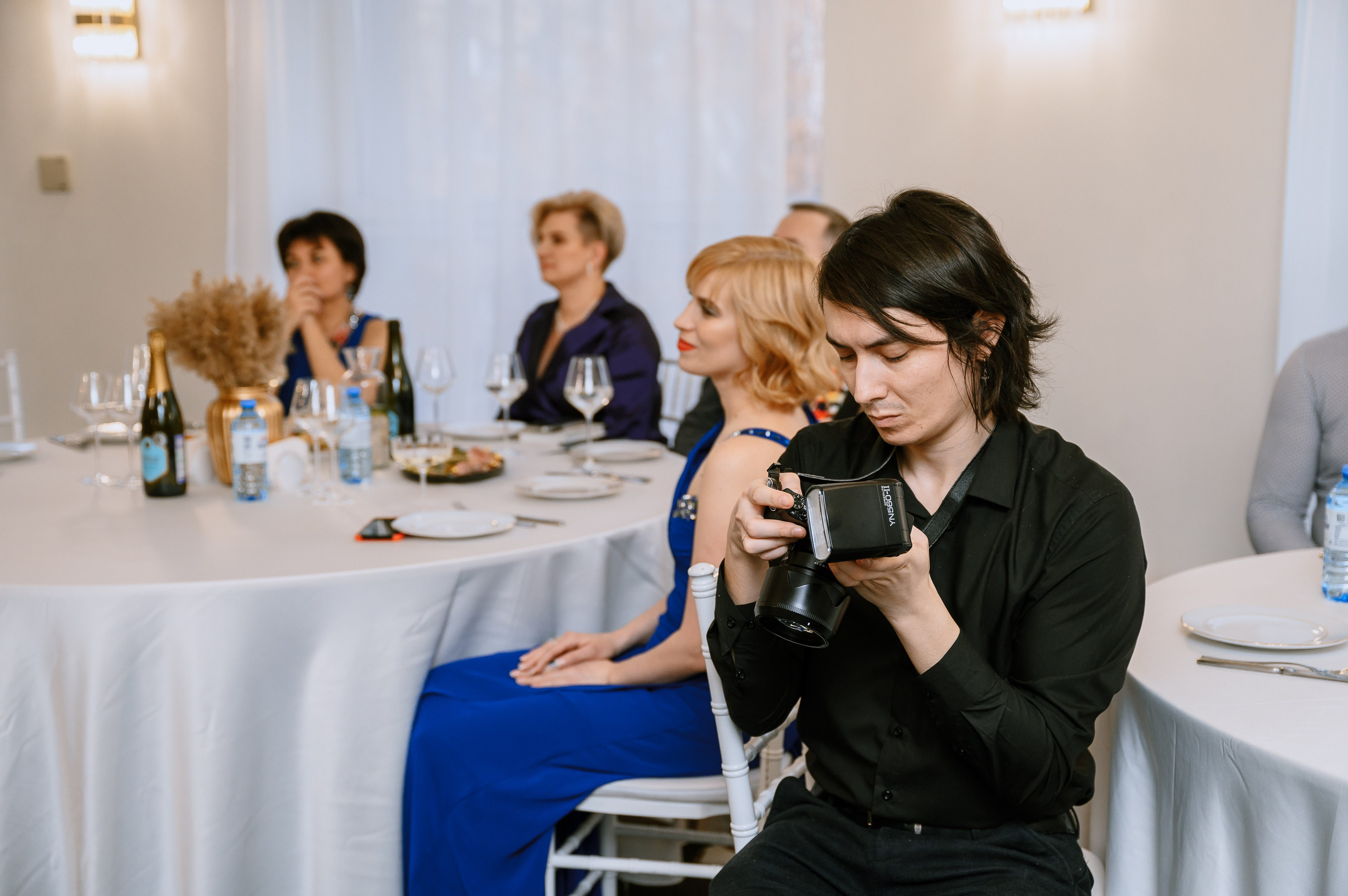 Поэтический вечер Ольги Любимовой. Свадебный и просто хороший фотограф в Челябинске