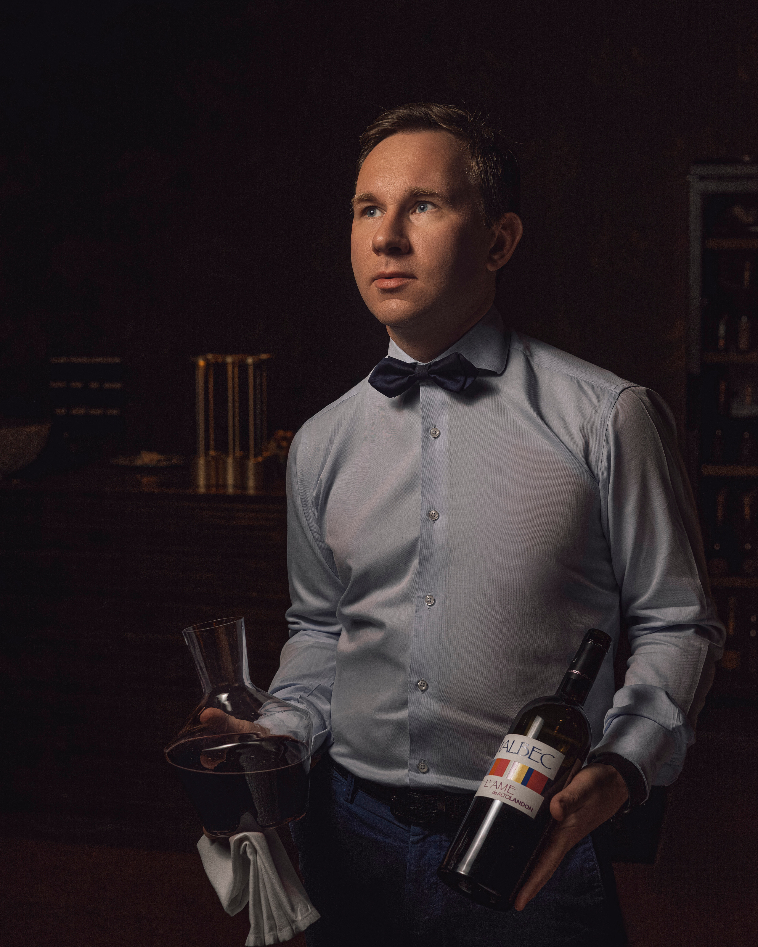 .MAKSIM KOCHNEV / sommelier