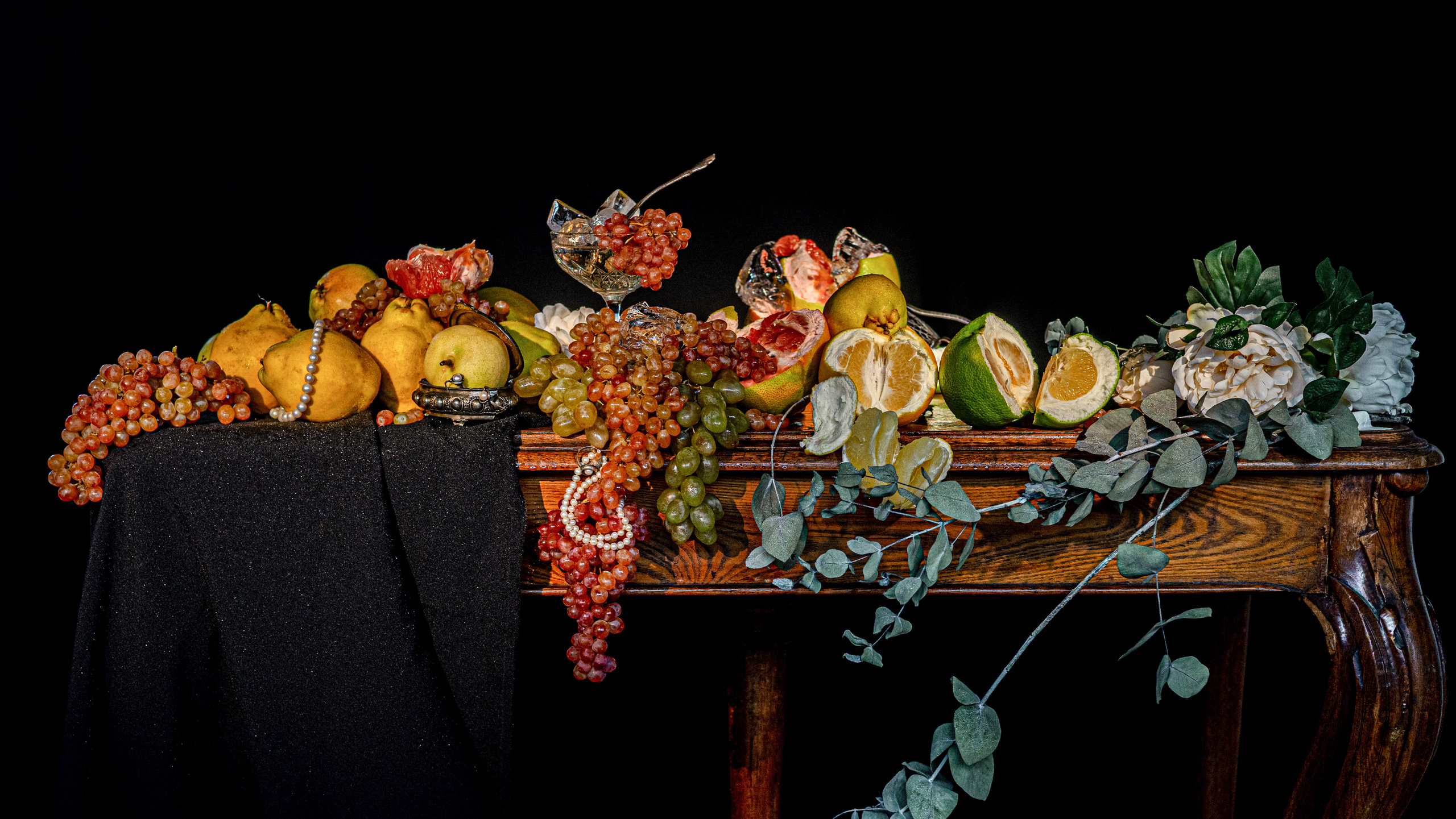 .Натюрмо́рт / fr. 'nature morte'