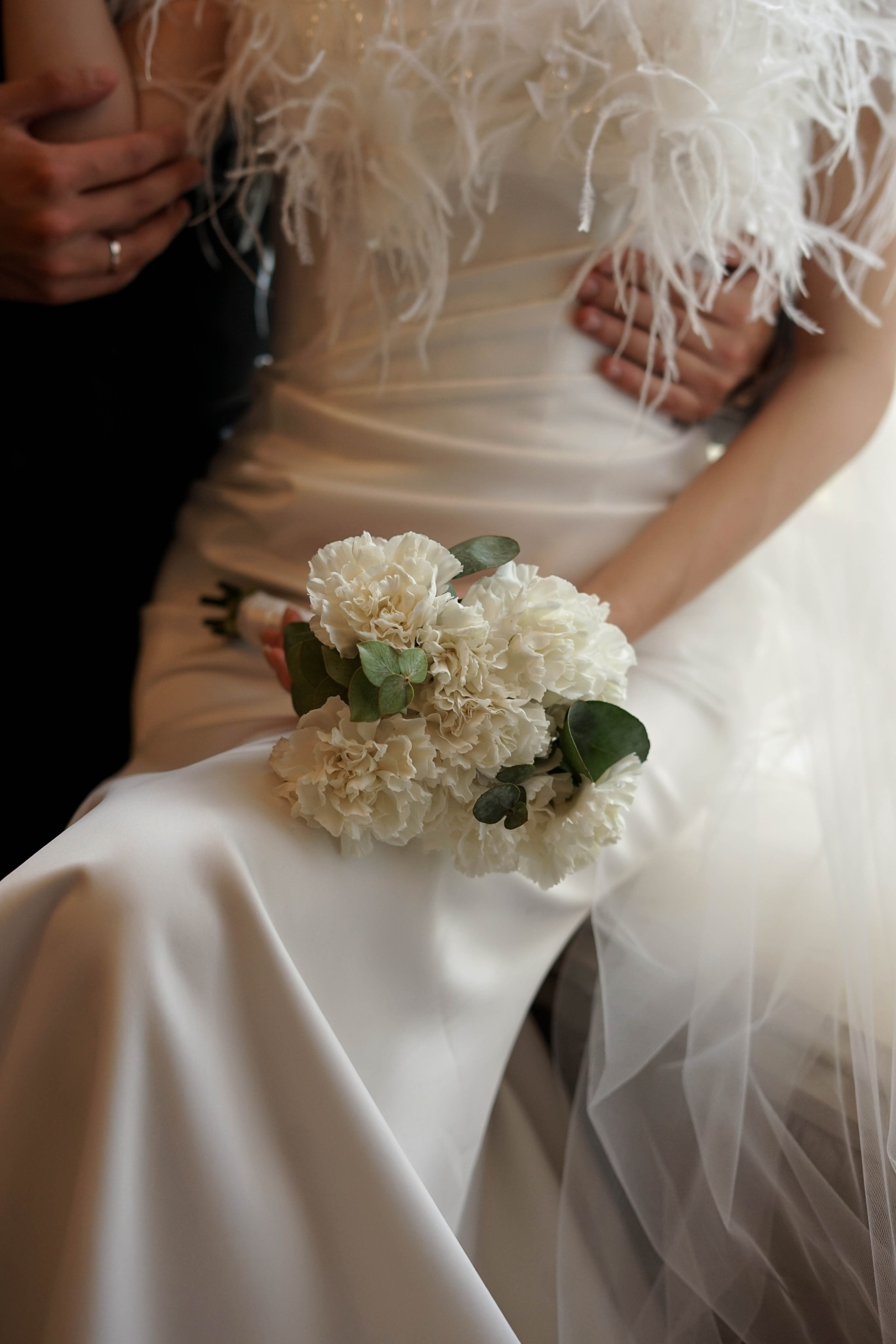 Катя и Олег: регистрация и свадебная съемка в отеле. Фотограф в Иркутске