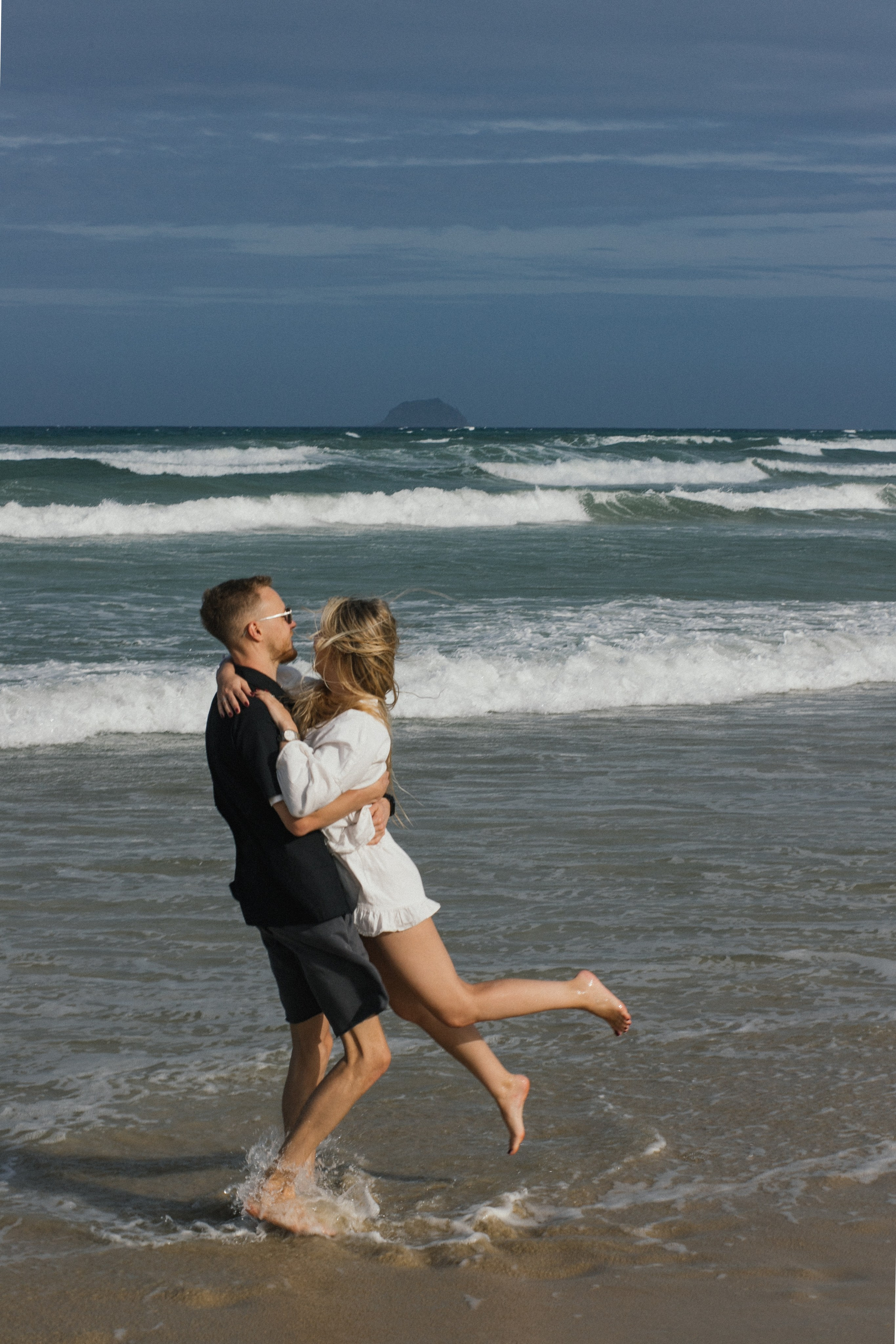 Дима и Дана пляж Бай Дай. Главная