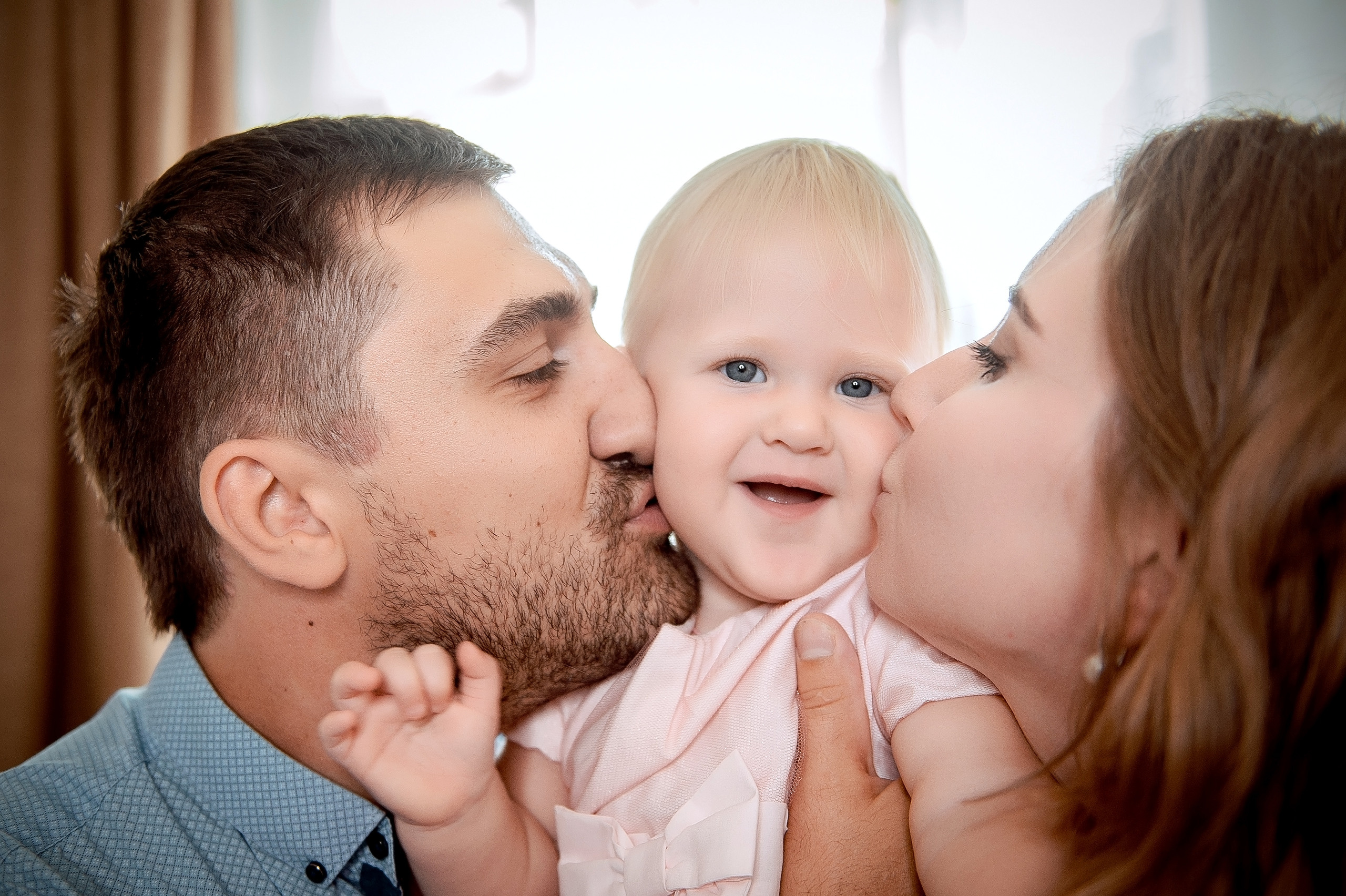 Дарья, Королёв, домашняя фотосессия. Свадебный и семейный фотограф Виктория Носачёва. Щелково, Москва и МО
