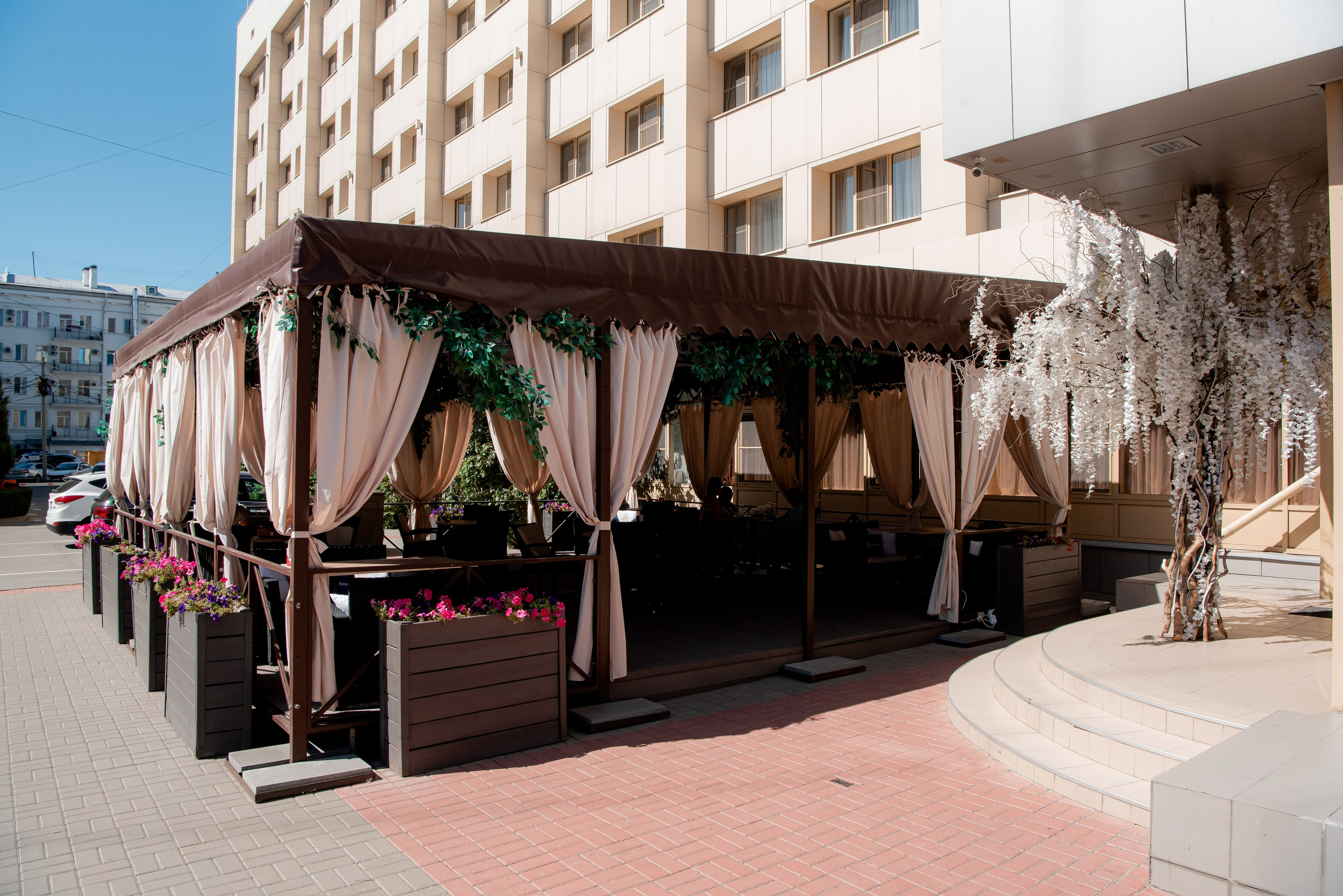 Отель Южный и Сити Холл. Волгоград. Фотограф в Волгограде и Волжском Александр Горбань