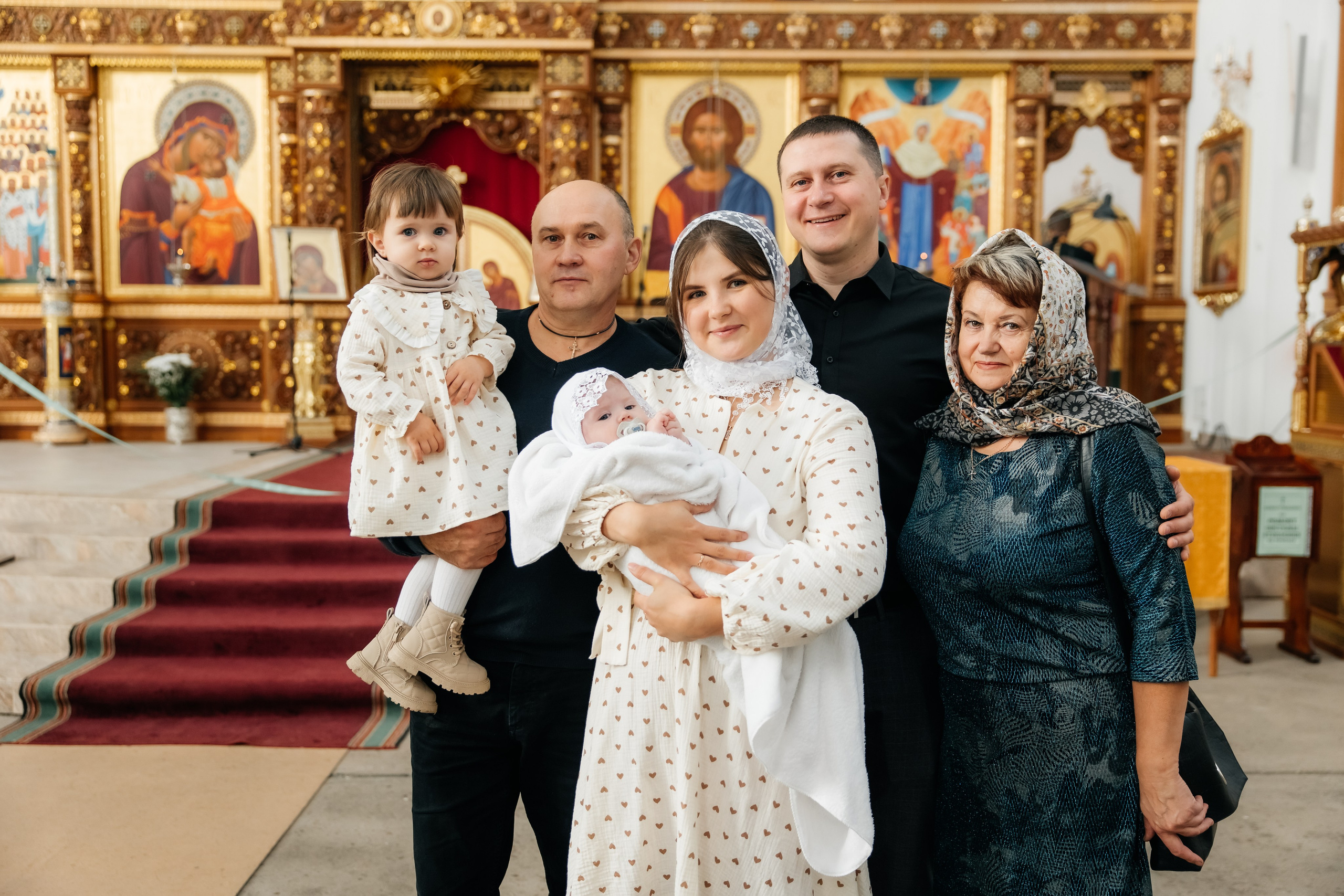 Крещение Мирославы. Храм иконы Божьей Матери «Всех скорбящих Радость». Фотограф ВИКА МЕДУЗА