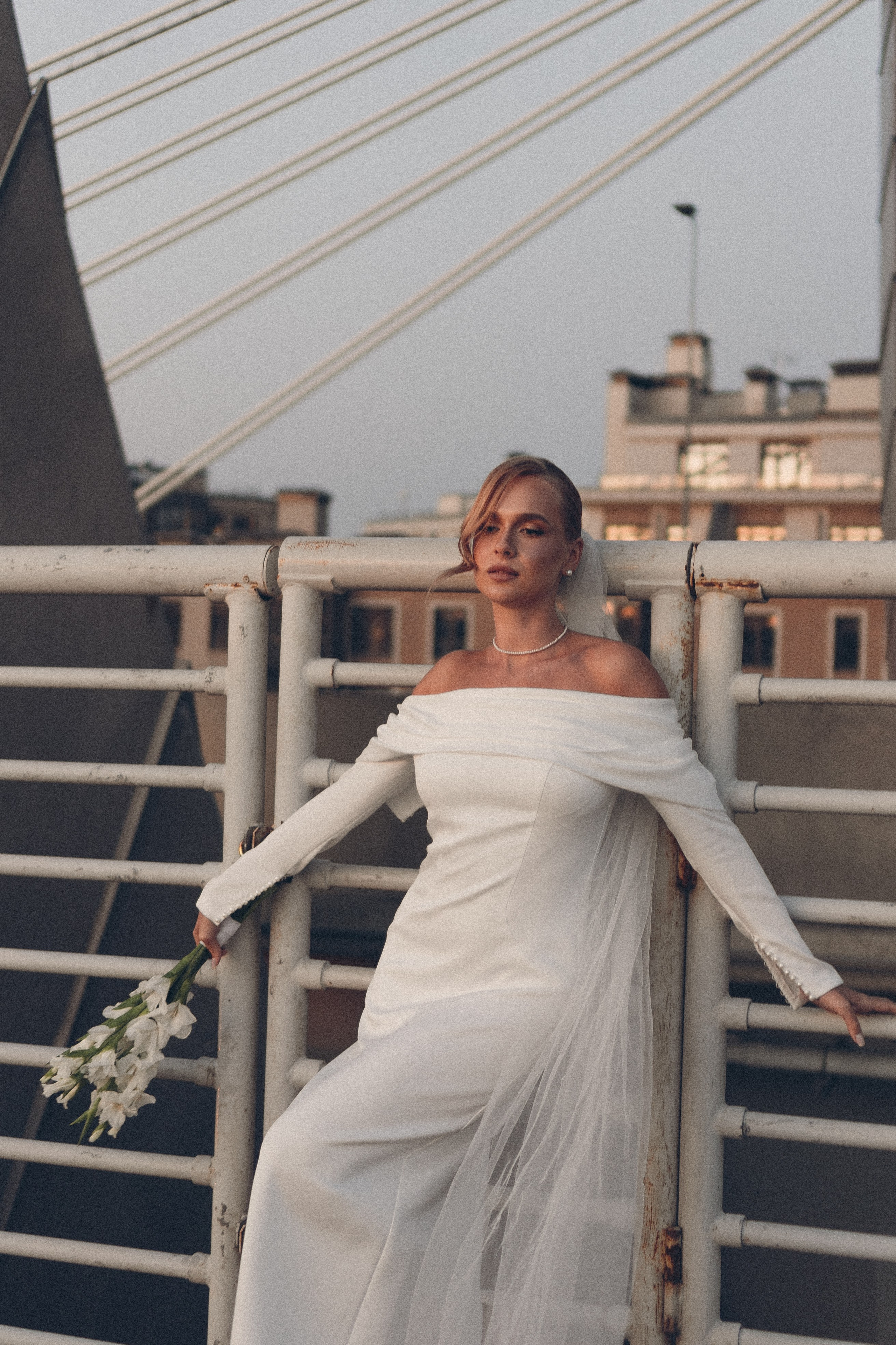 СВАДЕБНАЯ СЬЕМКА ВОЗЛЕ МСОТА БЕТАНКУРА НА КАБРИОЛЕТЕ. Профессиональный фотограф, Санкт-Петербург — Виктория Богомолова