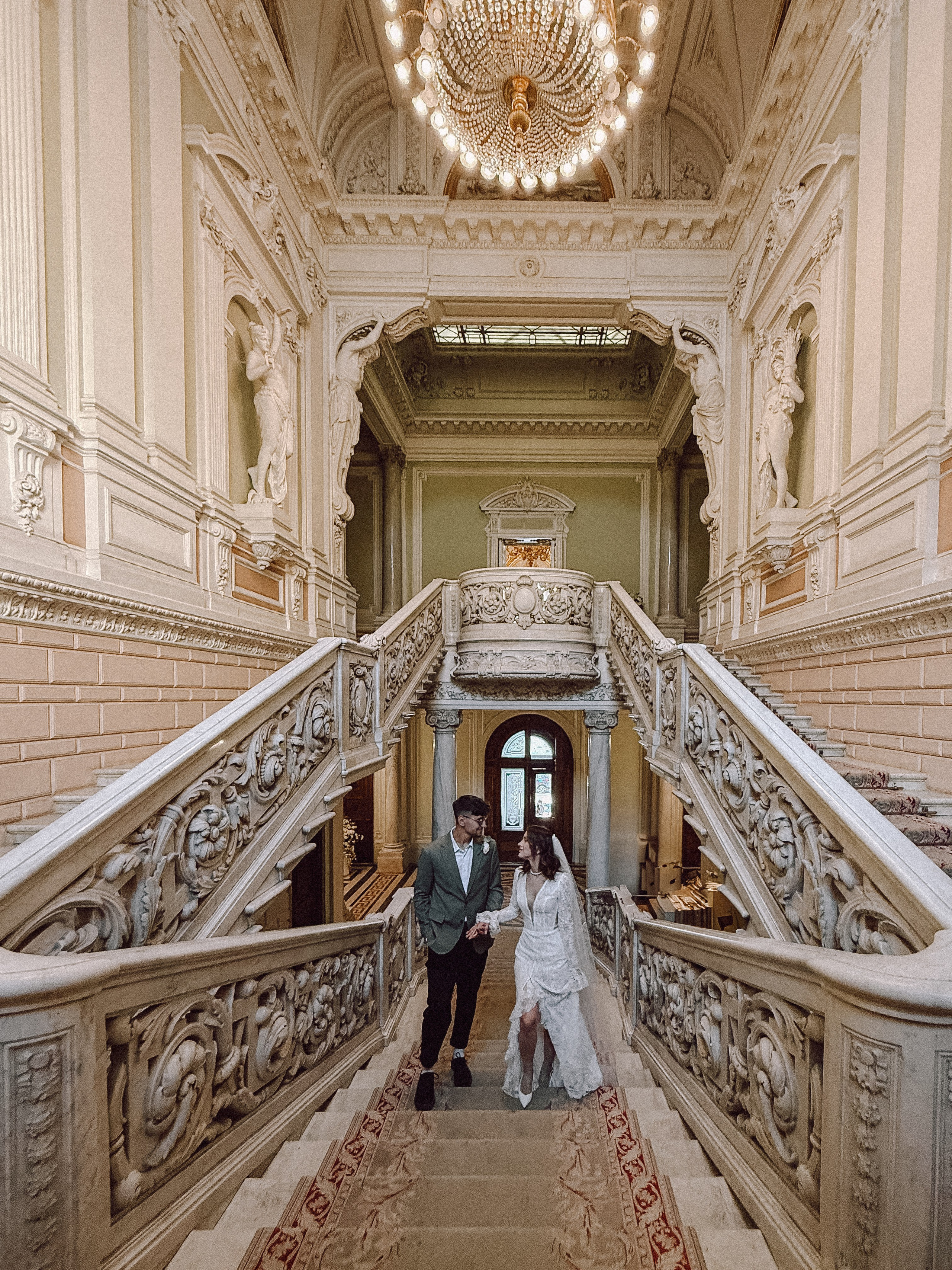 ФОТО НА ТЕЛЕФОН ВО ВРЕМЯ БРАКОСОЧЕТАНИЯ В ПЕРВОМ ДВОРЦЕ И ПРОГУЛКИ. Профессиональный фотограф, Санкт-Петербург — Виктория Богомолова