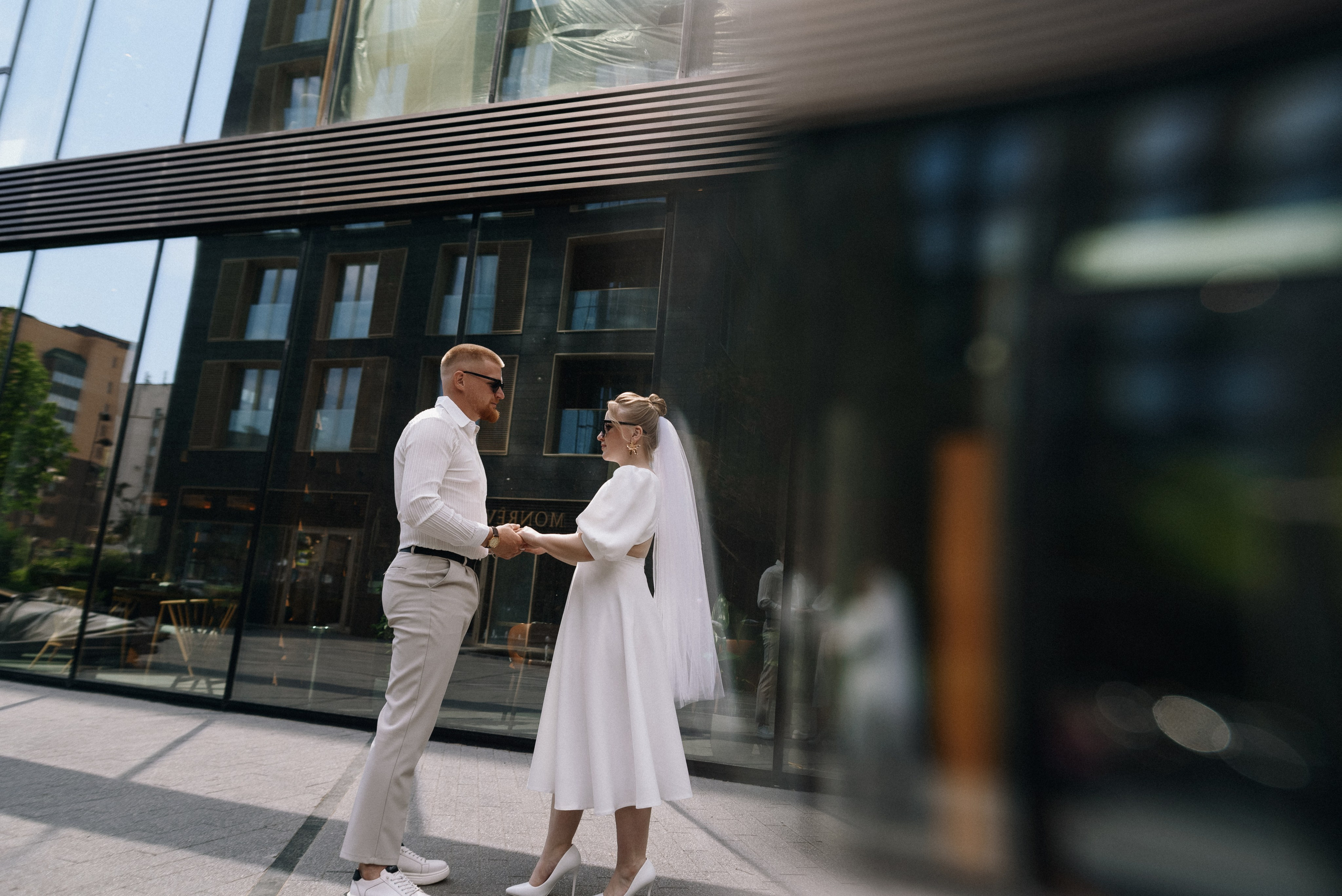 Свадебная фотосессия тюмень мост влюбленных. Фотограф Дарья Мустафина, Тюмень