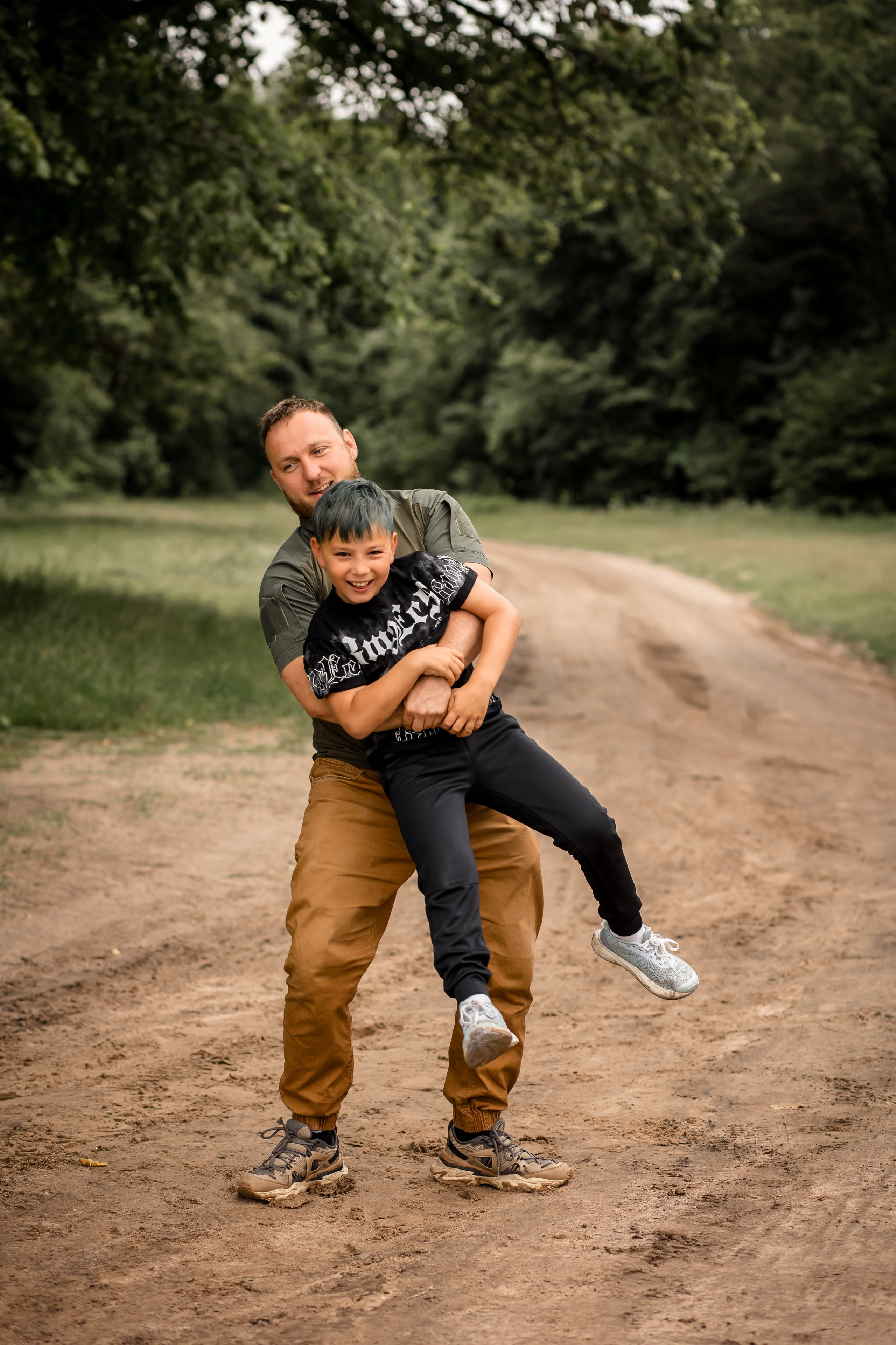 Катя с детками