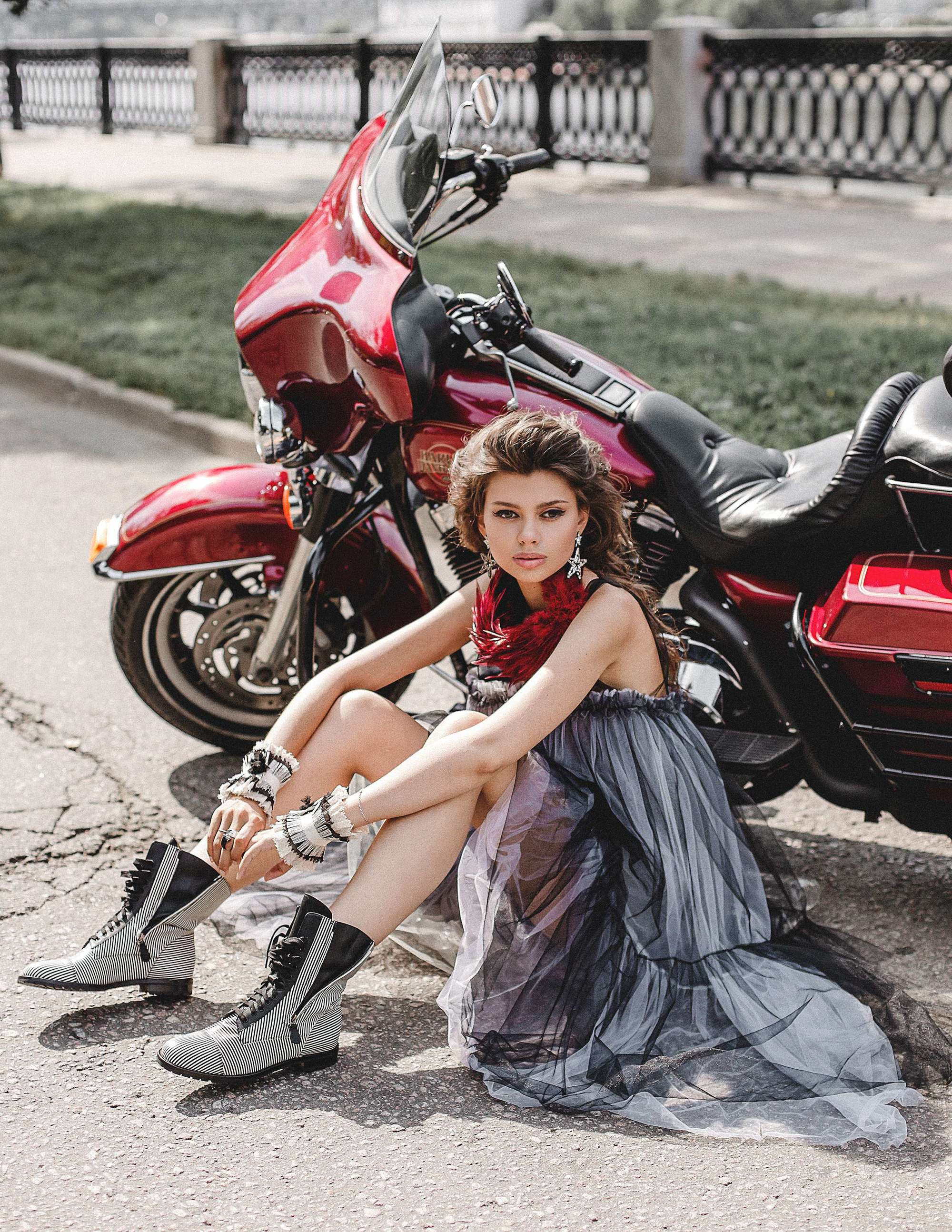 PASSION IN THE GREY CITY for RED HOT MONDE. Профессиональный фотограф в Москве