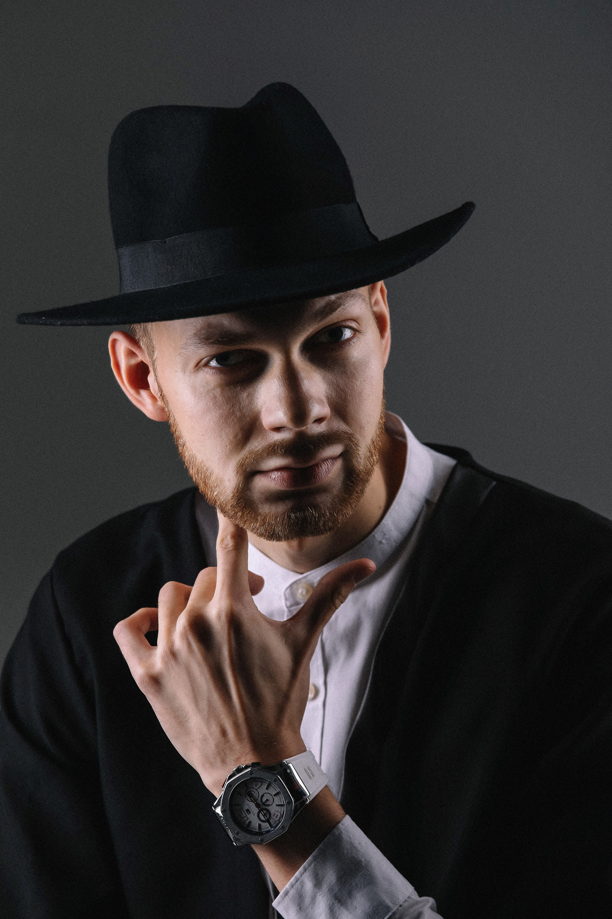 Слава. Бизнеспортрет. Любовь Чуляева — свадебный фотограф в Москве и Европе