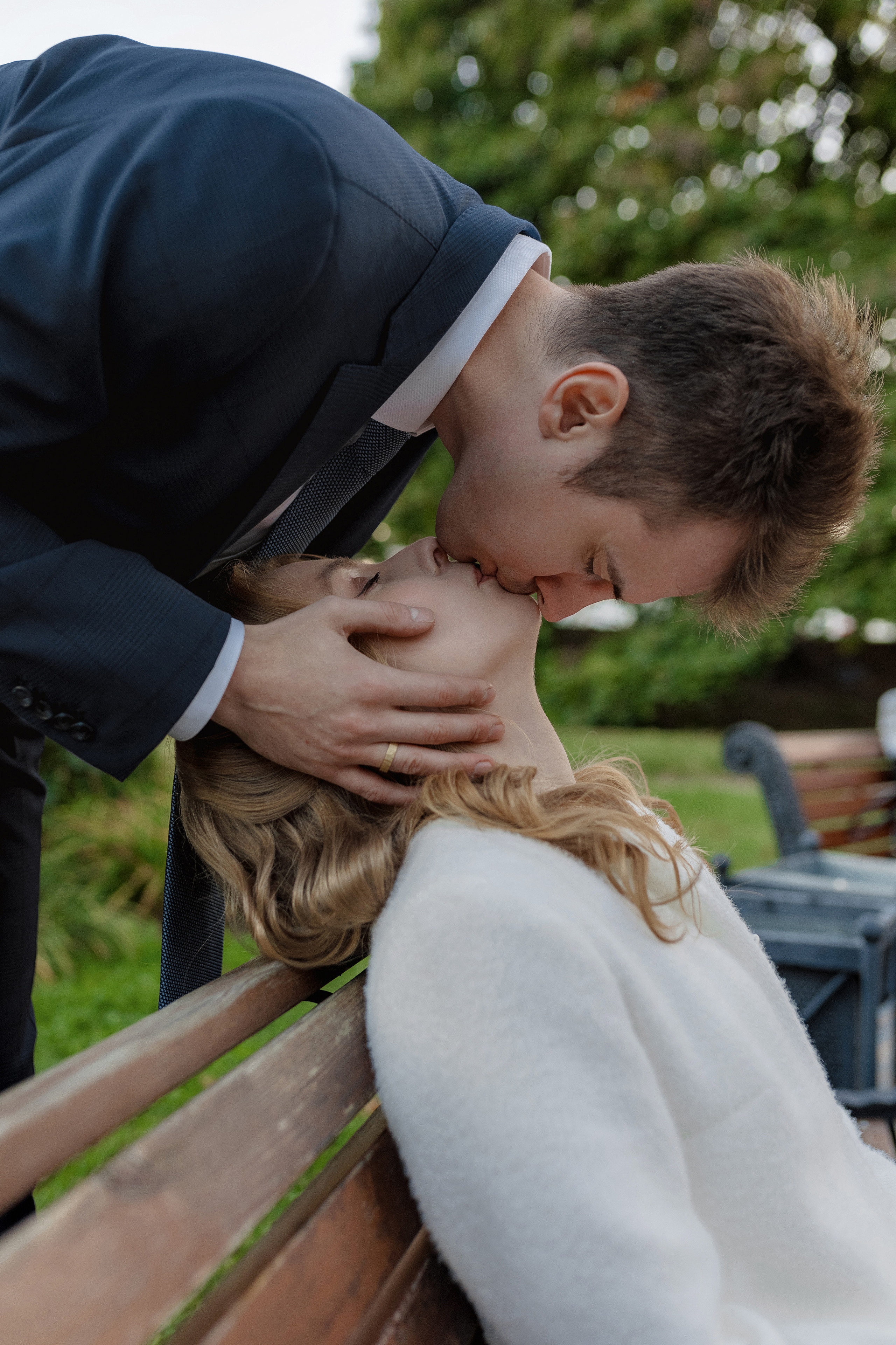 Свадебная фотосъёмка. Шипиловский ЗАГС, парк Коломенское. Портретный и семейный фотограф в Москве Мария Рослякова